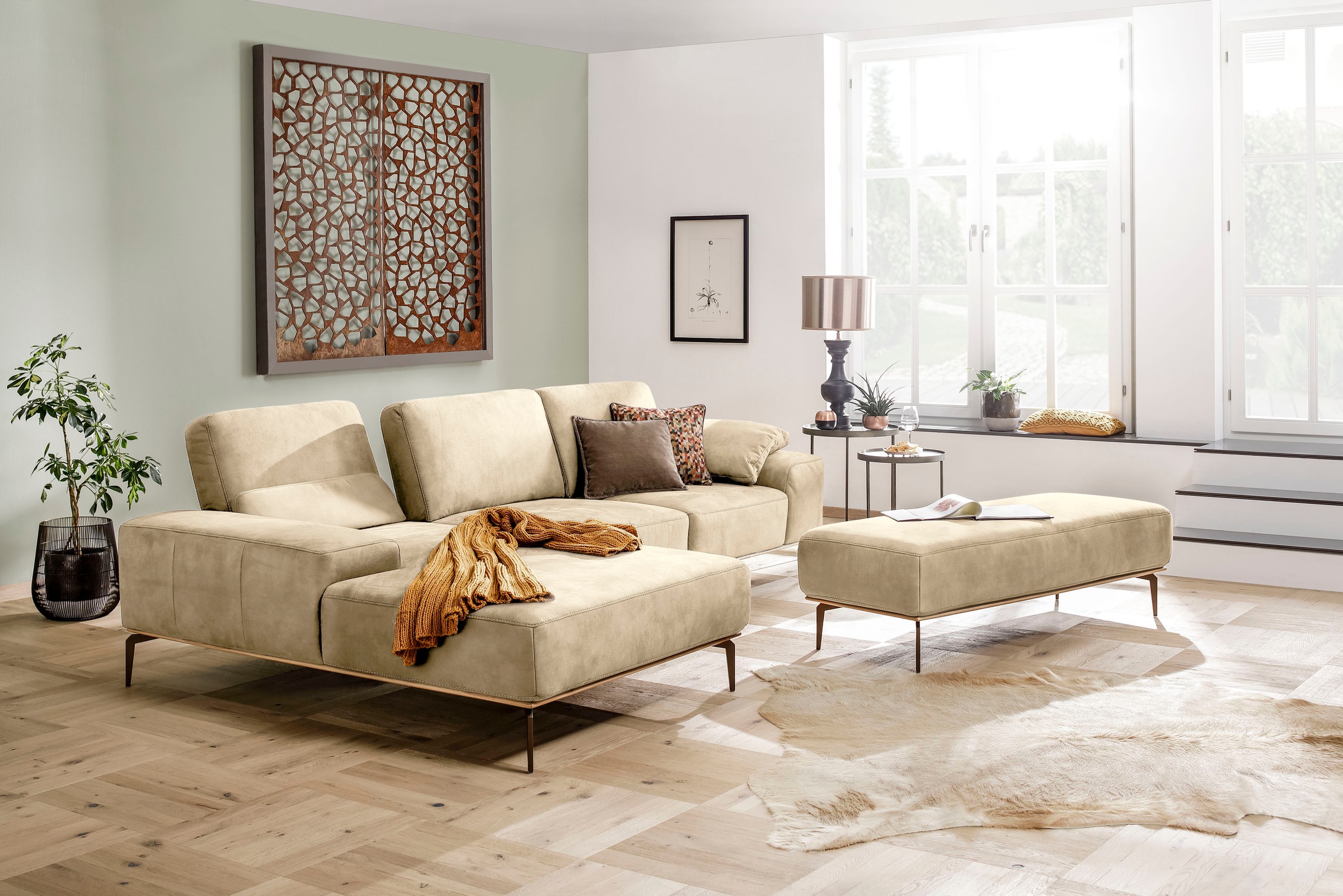 W.SCHILLIG Ecksofa »run, Designsofa mit tollem Sitzkomfort, bequem, L-Form«, mit Holzsockel, Füße in Bronze pulverbeschichtet, Breite 319 cm