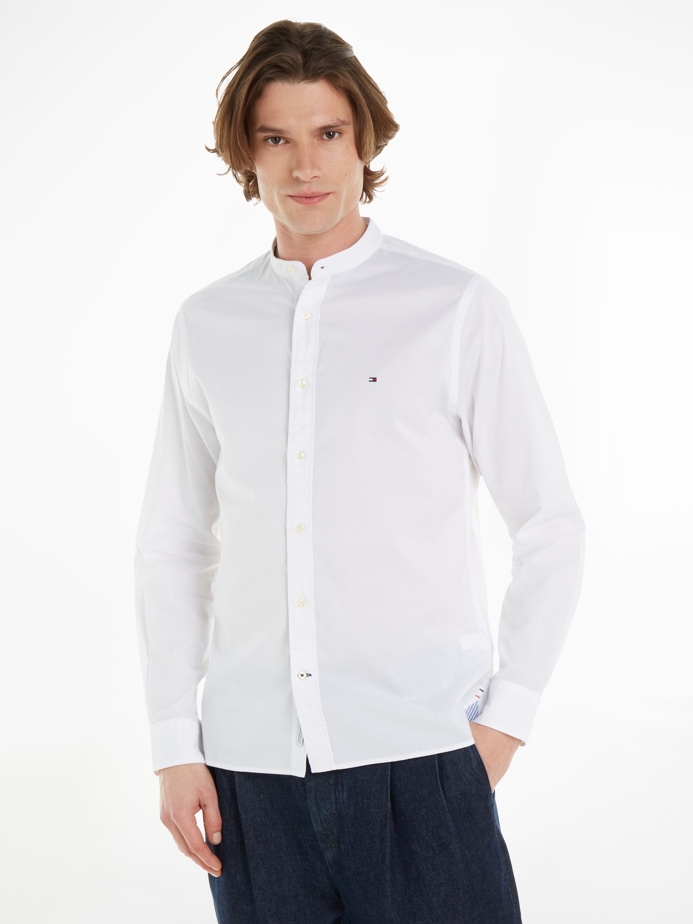 Langarmhemd »NATURAL SOFT SOLID MAO RF SHIRT«, mit Tommy Hilfiger Markenstreifen innen...