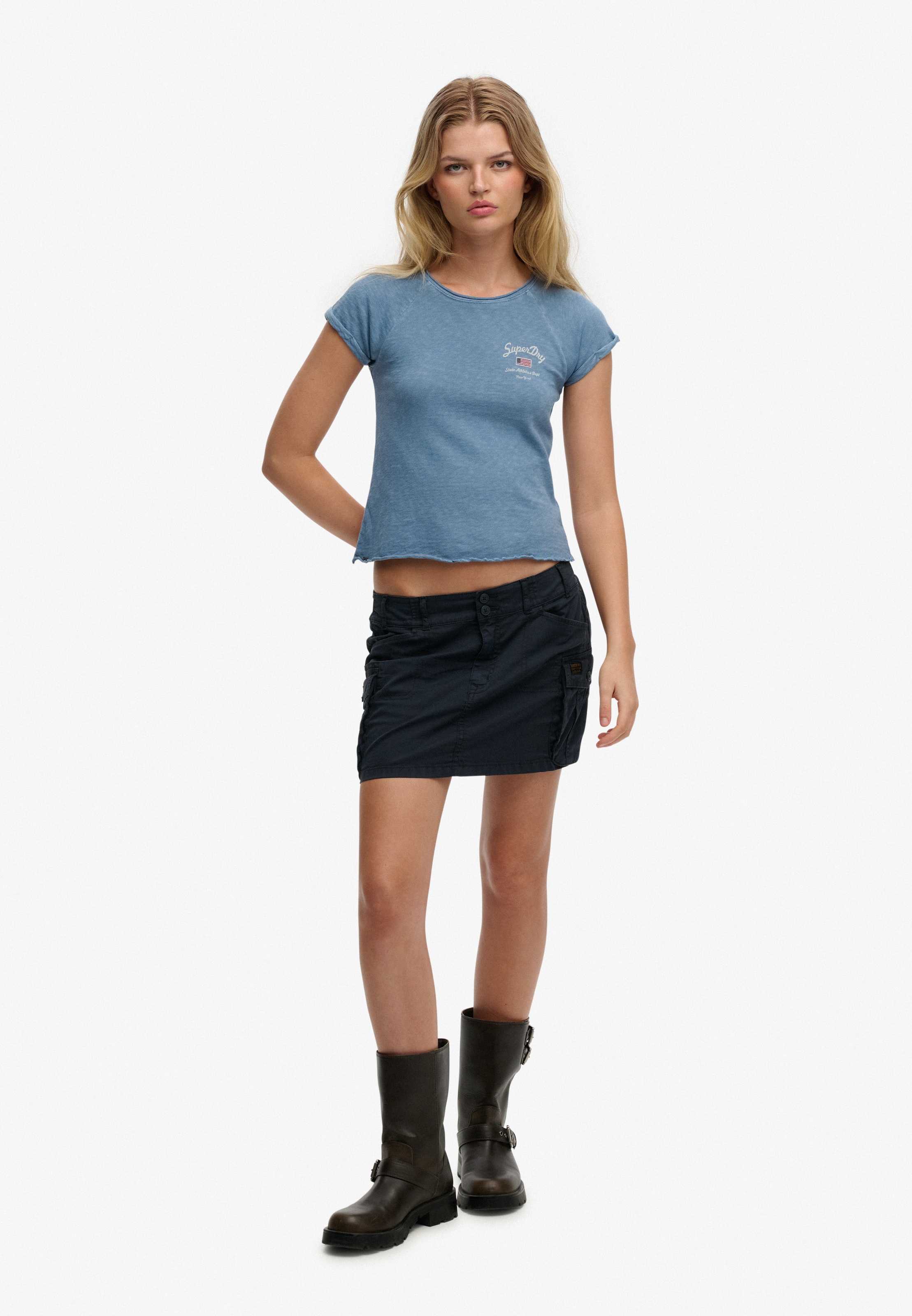 Superdry Kurzarmshirt »ATH ESS SLUB GRAPHIC TEE« Baumwolle, skinny fit
