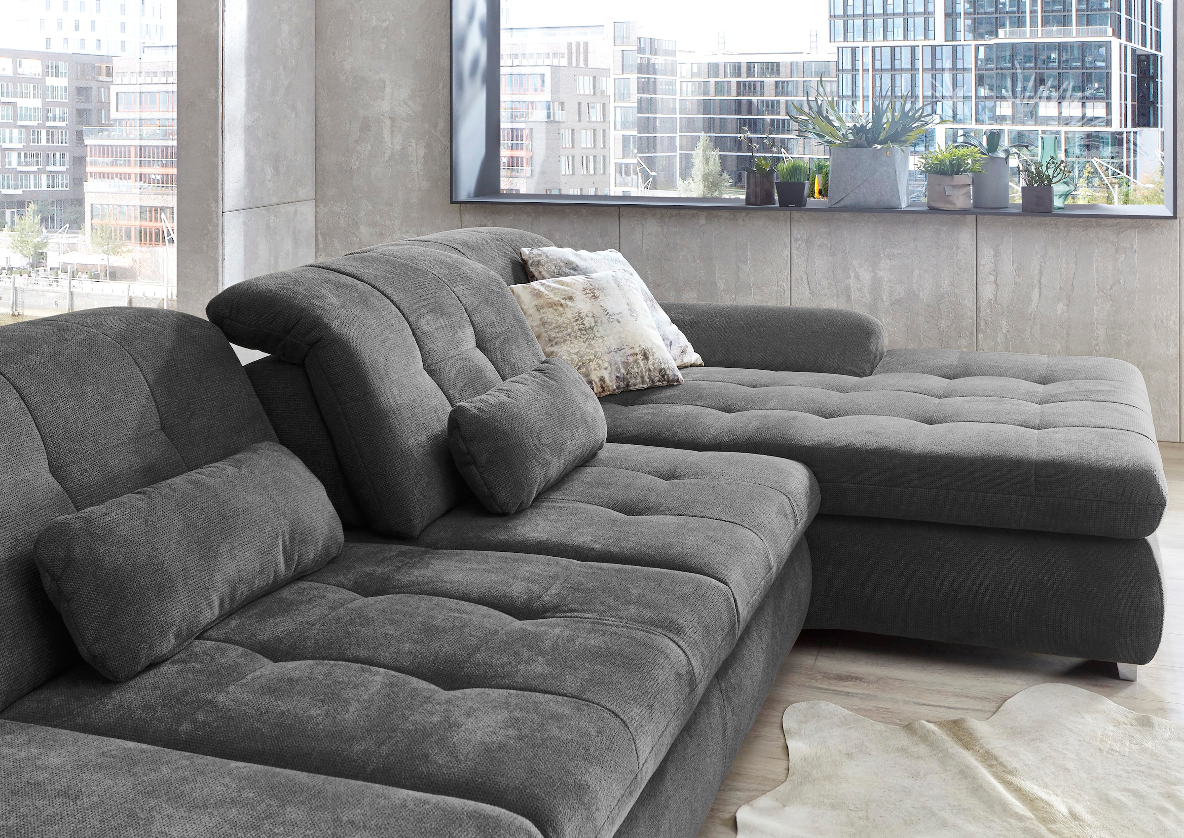 Die PlanBar Ecksofa »MP-IN17004 L-Form« wahlweise mit Bettfunktion, Sitztiefen- und Kopfteilverstellung