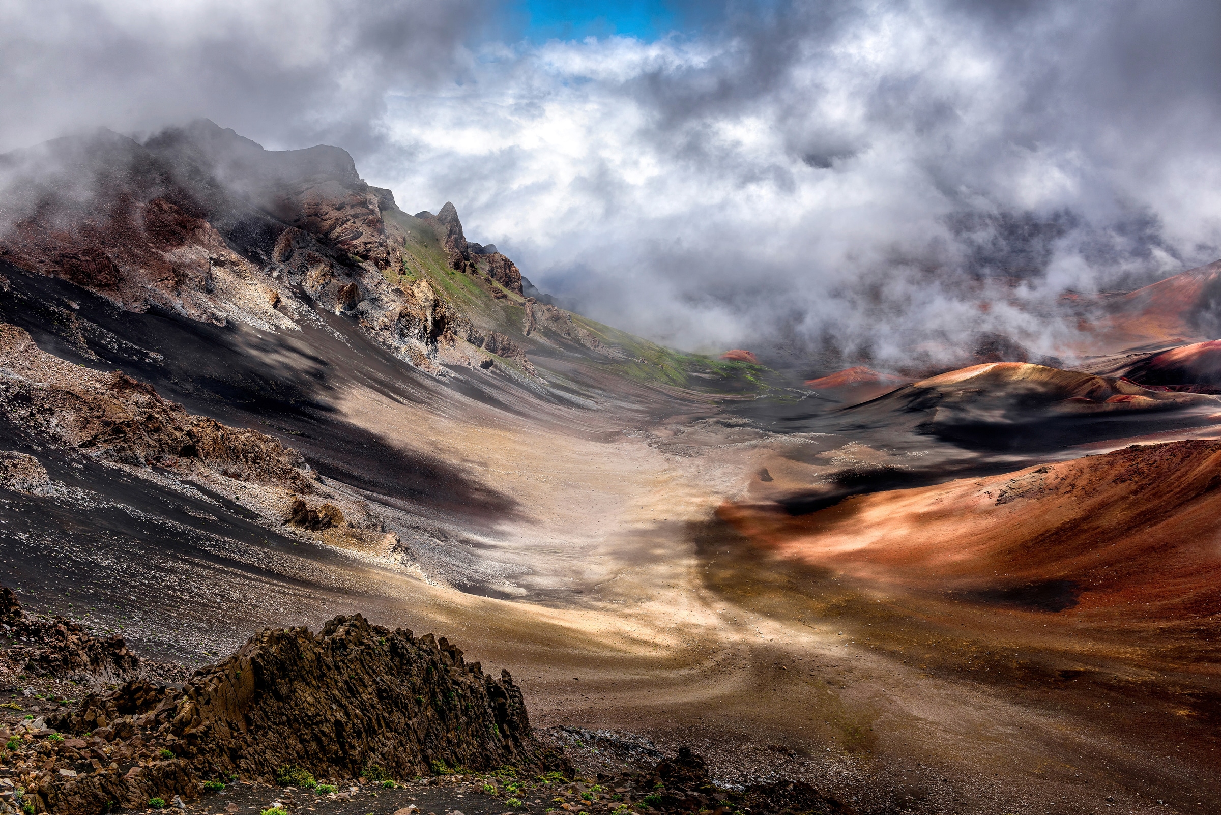 Fototapete »Photo-Art NAVIN BOPITIYA, KRATERKANTE«