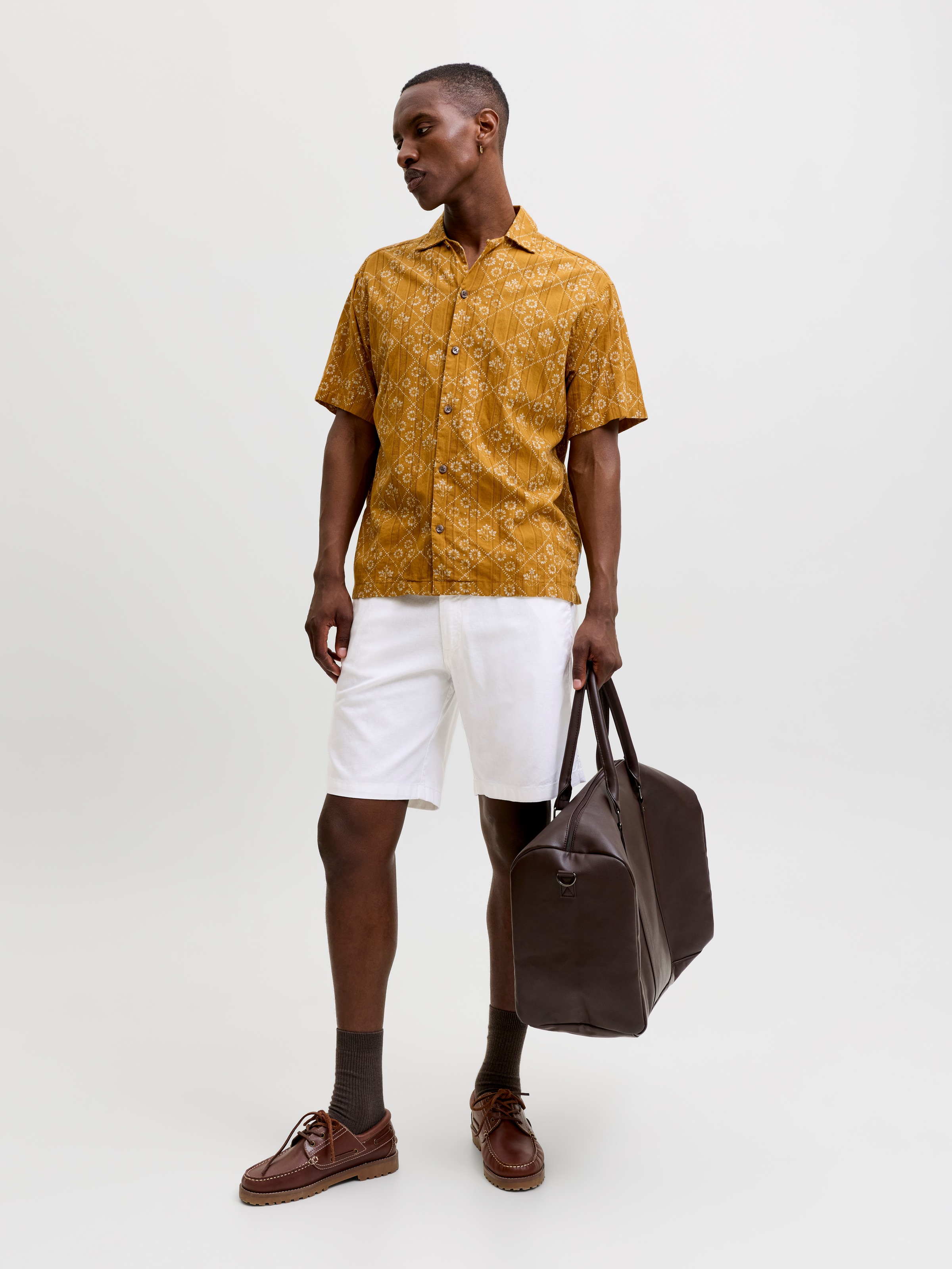 Jack & Jones Shorts »JPSTJAIDEN HYBRID BONDI JOG SHORT REG SN«  Baumwollmischung, locker geschnitten