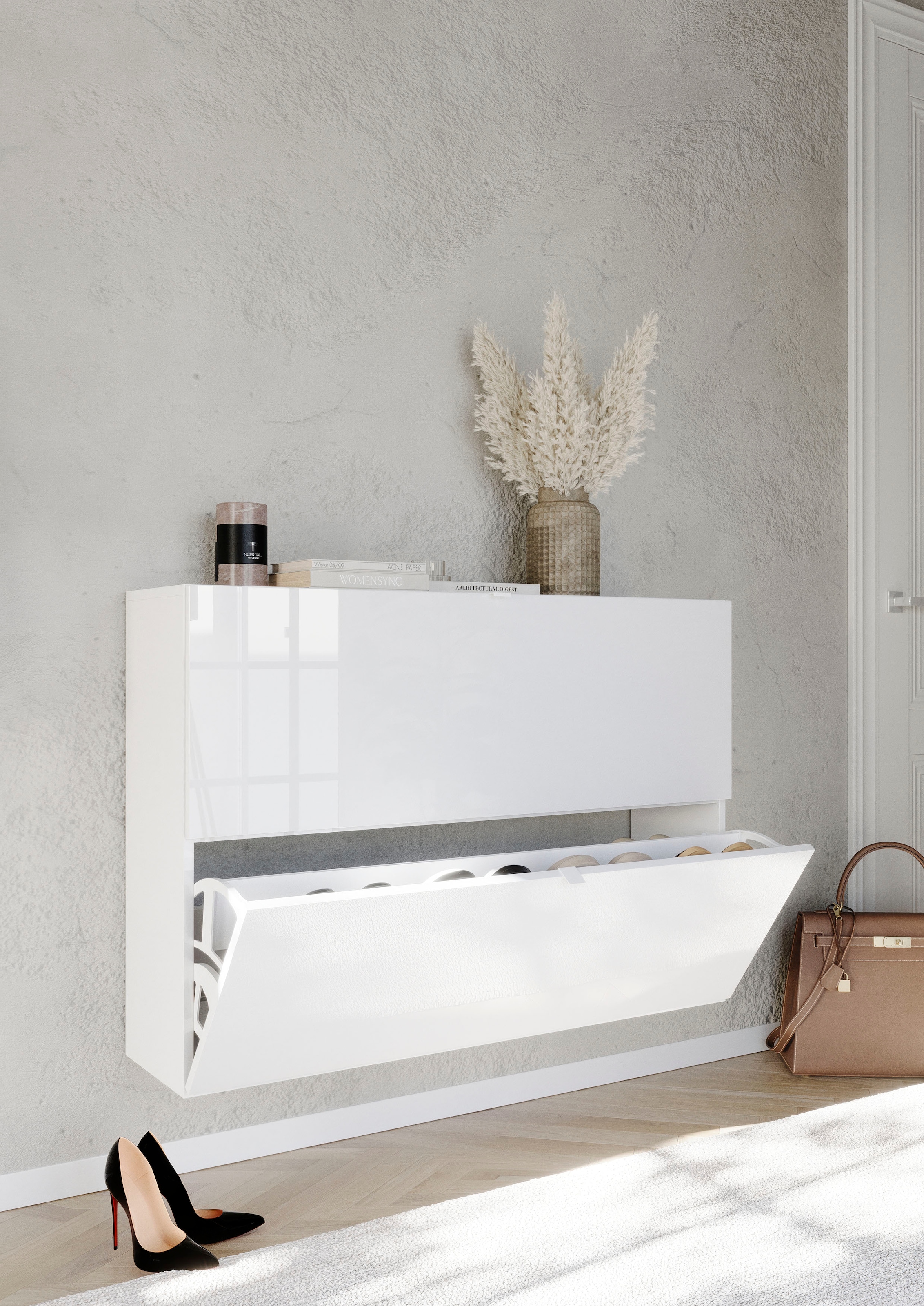 INOSIGN Schuhschrank »SMILE Breite 104 cm, 2 Klappen, komplett Weiß Hochglanz lackiert,«, Schuhkipper hängend o. stehend montierbar, 4 Fächer, Metallgriffe