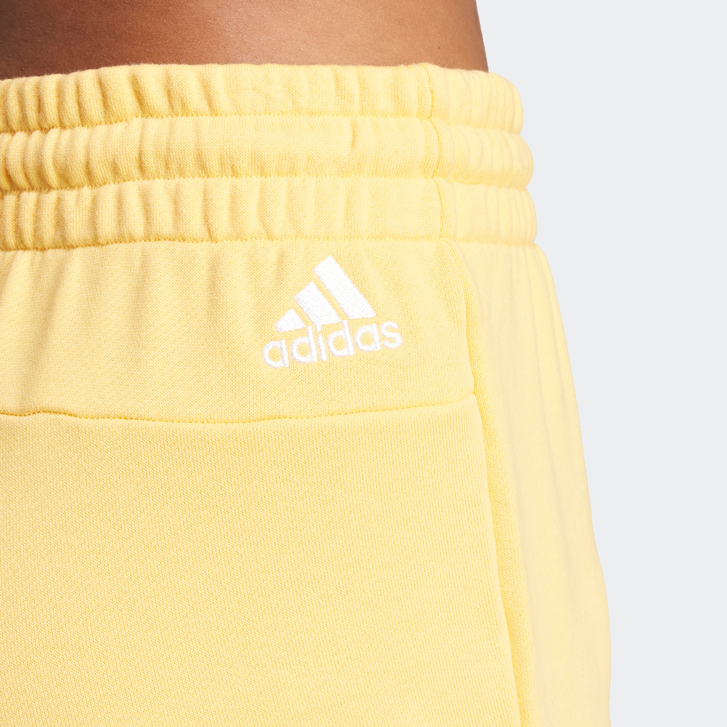 adidas Sportswear Shorts »W LIN FT SHO«, (1 tlg.)