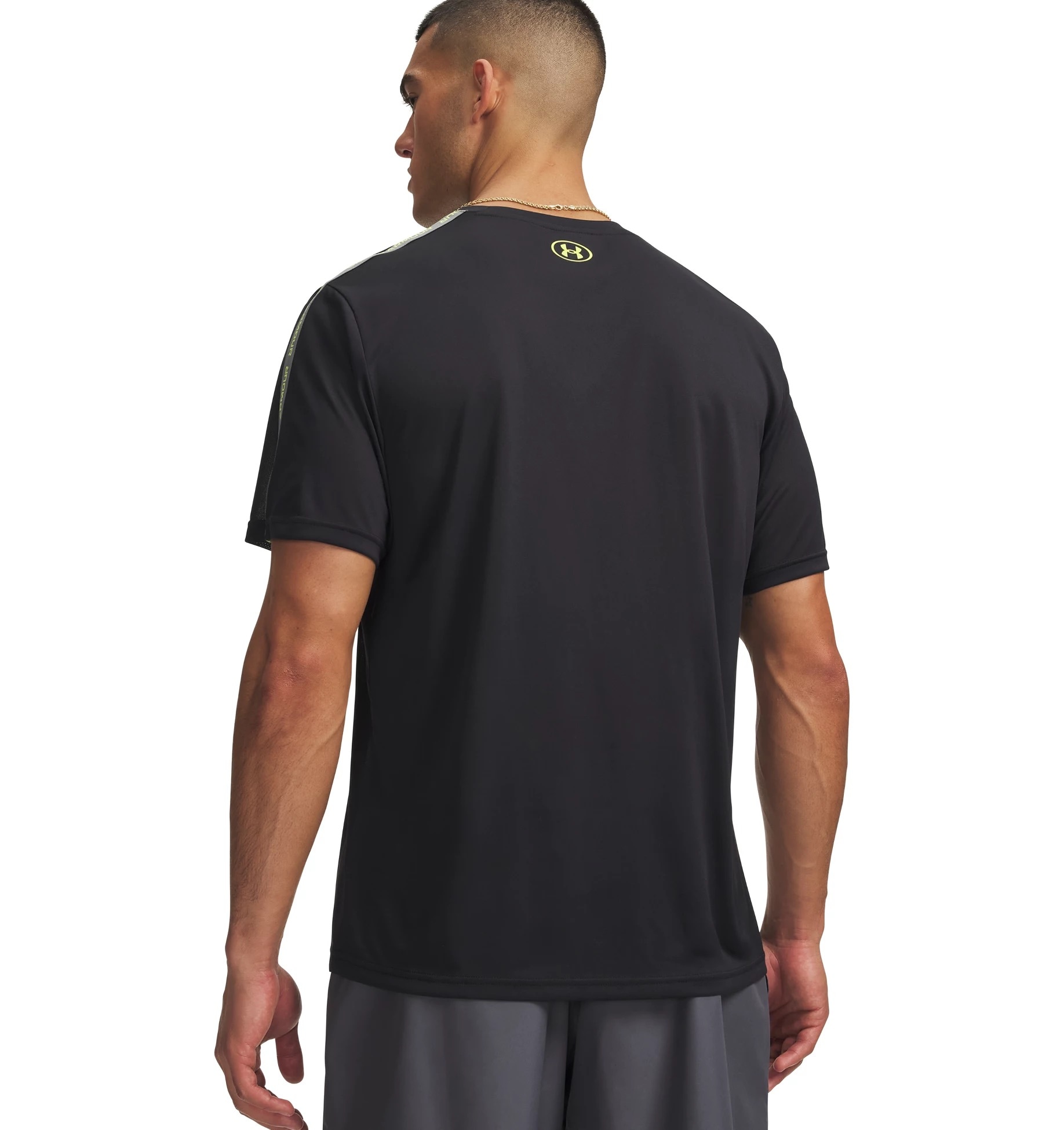 Under Armour® Trainingsshirt »UA TECH TAPING SS« schnell trocknendes Polyester, atmungsaktives Material