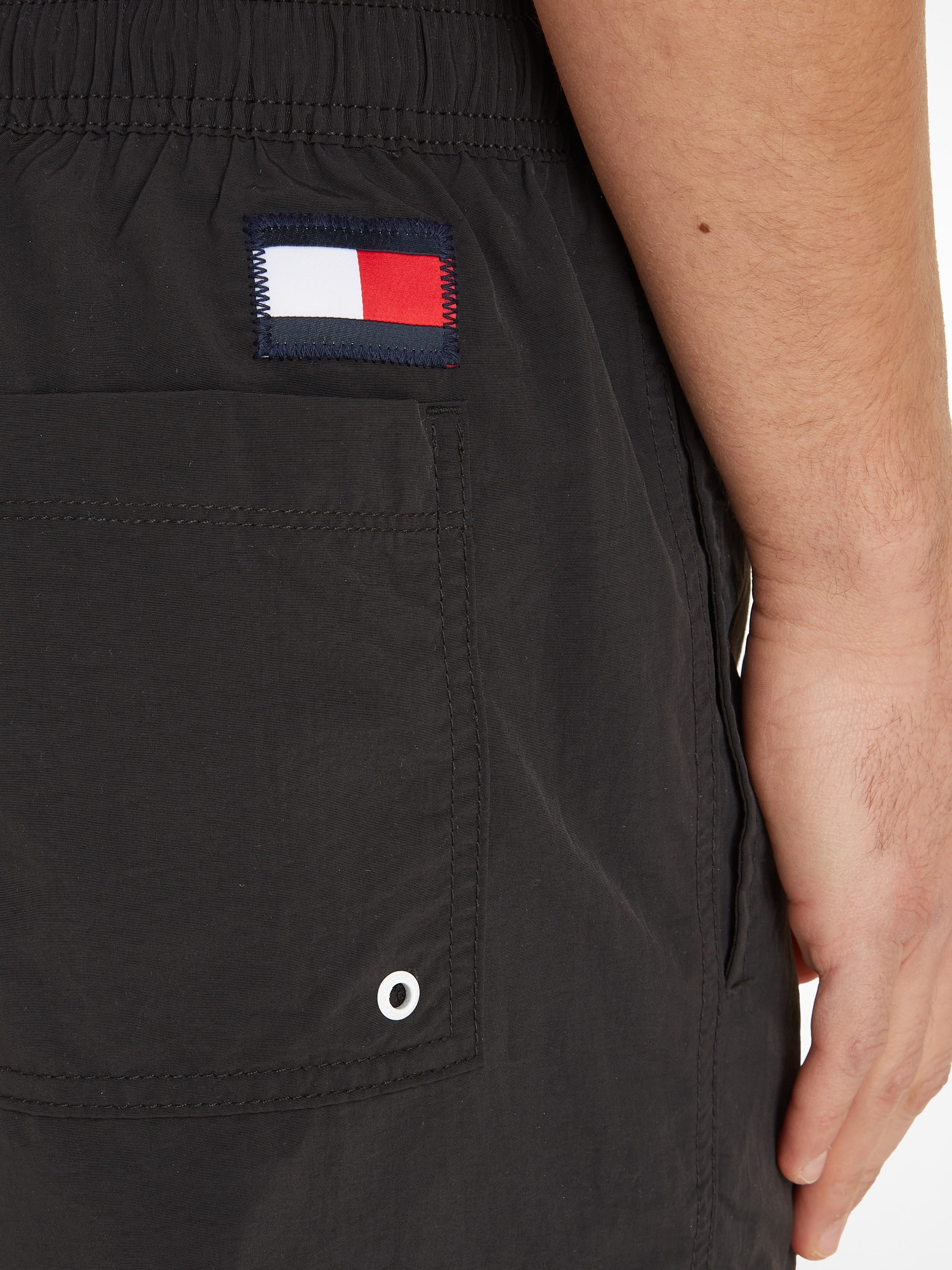 Tommy Hilfiger Swimwear Badeshorts »SF MEDIUM DRAWSTRING«, mit Tommy Hilfiger Markenlabel