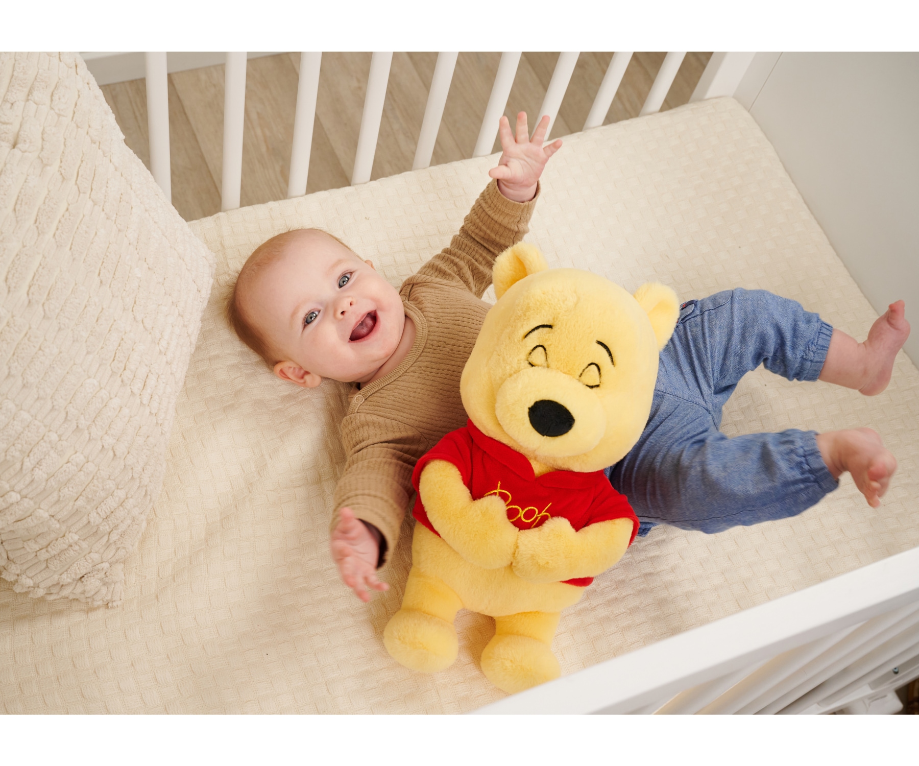 SIMBA Plüschfigur »Disney Sleeping Winnie Pooh, 31 cm« Einschlafhilfe mit Licht und Sound