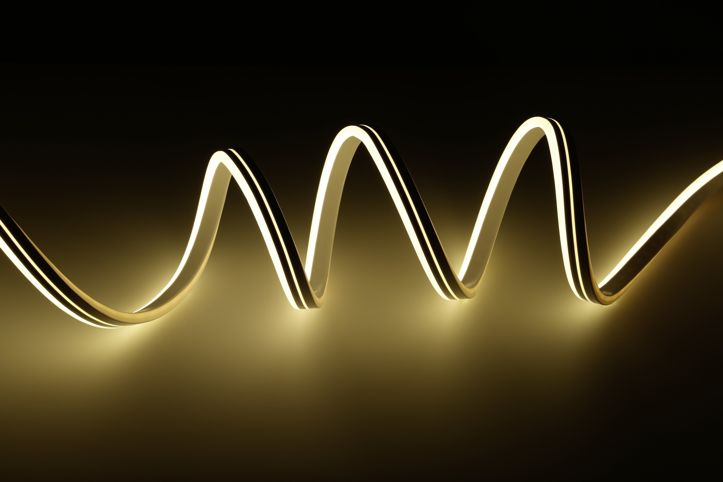 EGLO LED-Streifen »NEON-STRIPE-Z Stripe IP20 - LED Streifen - zahlreiche Funktionen« 1 Stk.-flammig Lichtleiste 3 m, ZigBee, Favoritenmodus, Timer, Gruppen, Nachtlicht