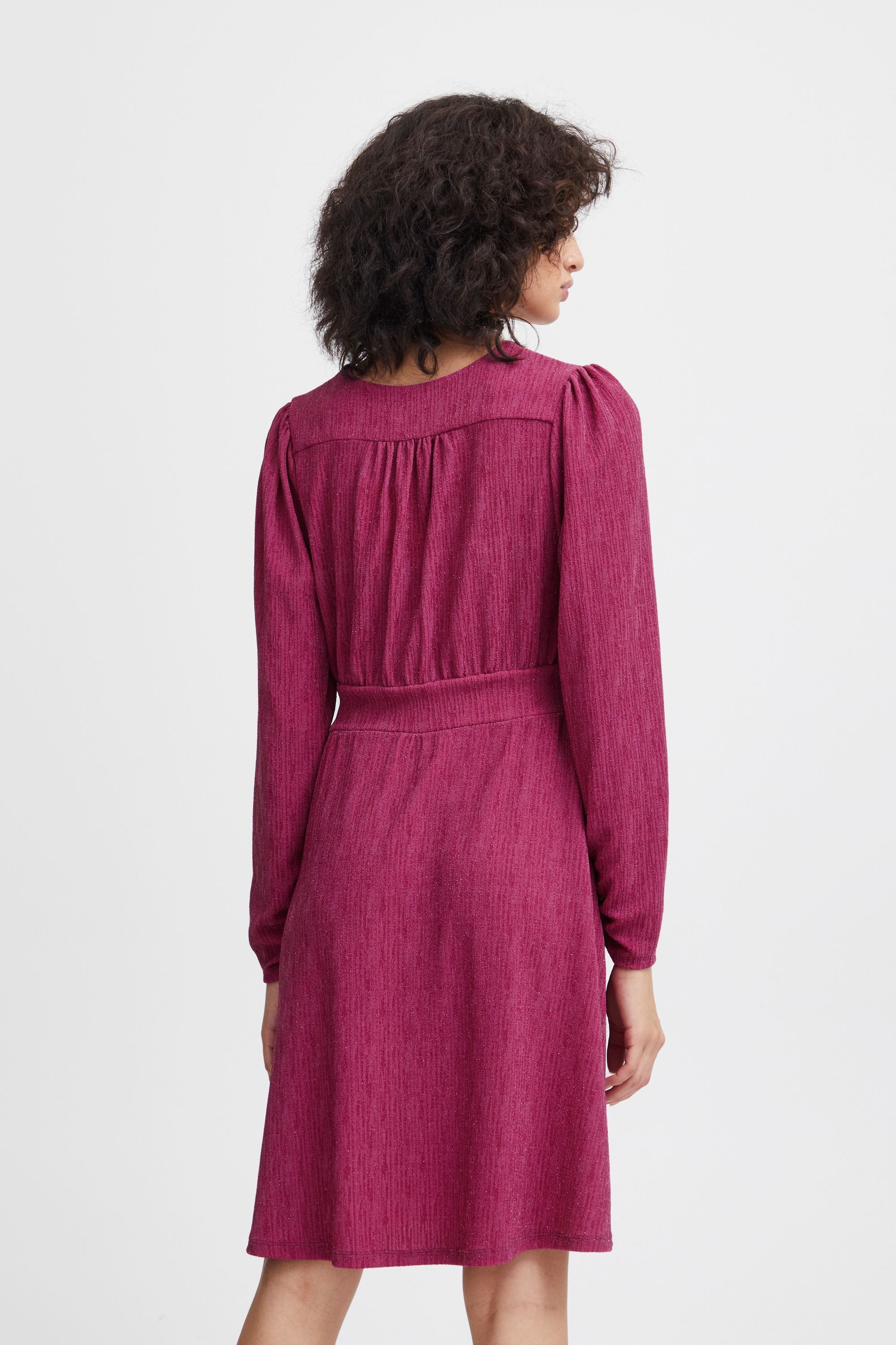 Ichi Jerseykleid »Jerseykleid IHNelly«