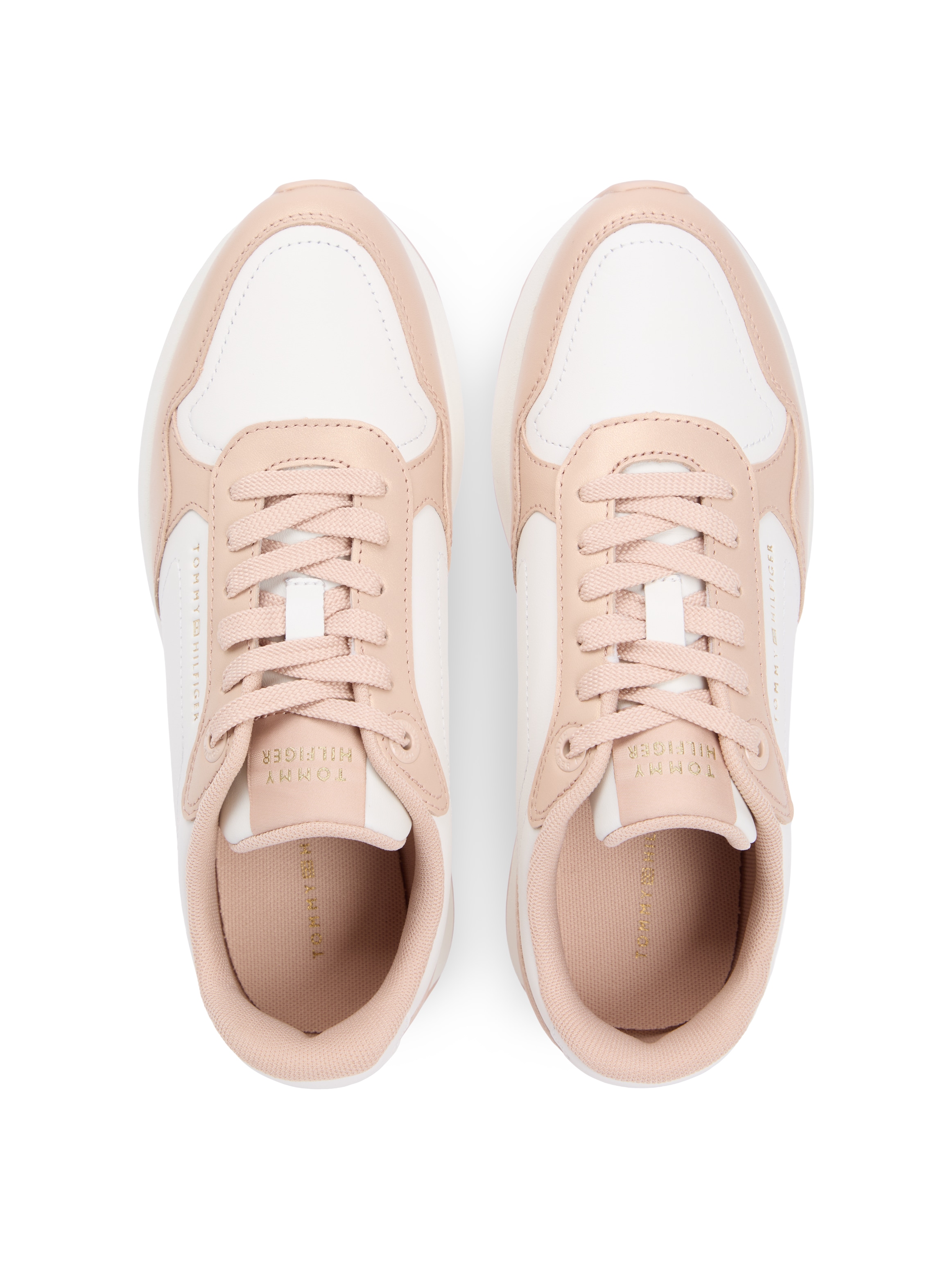 Tommy Hilfiger Plateausneaker »TH CHIC EVA RUNNER«  Freizeitschuh, Halbschuh, Schnürschuh in leicht glänzender Optik