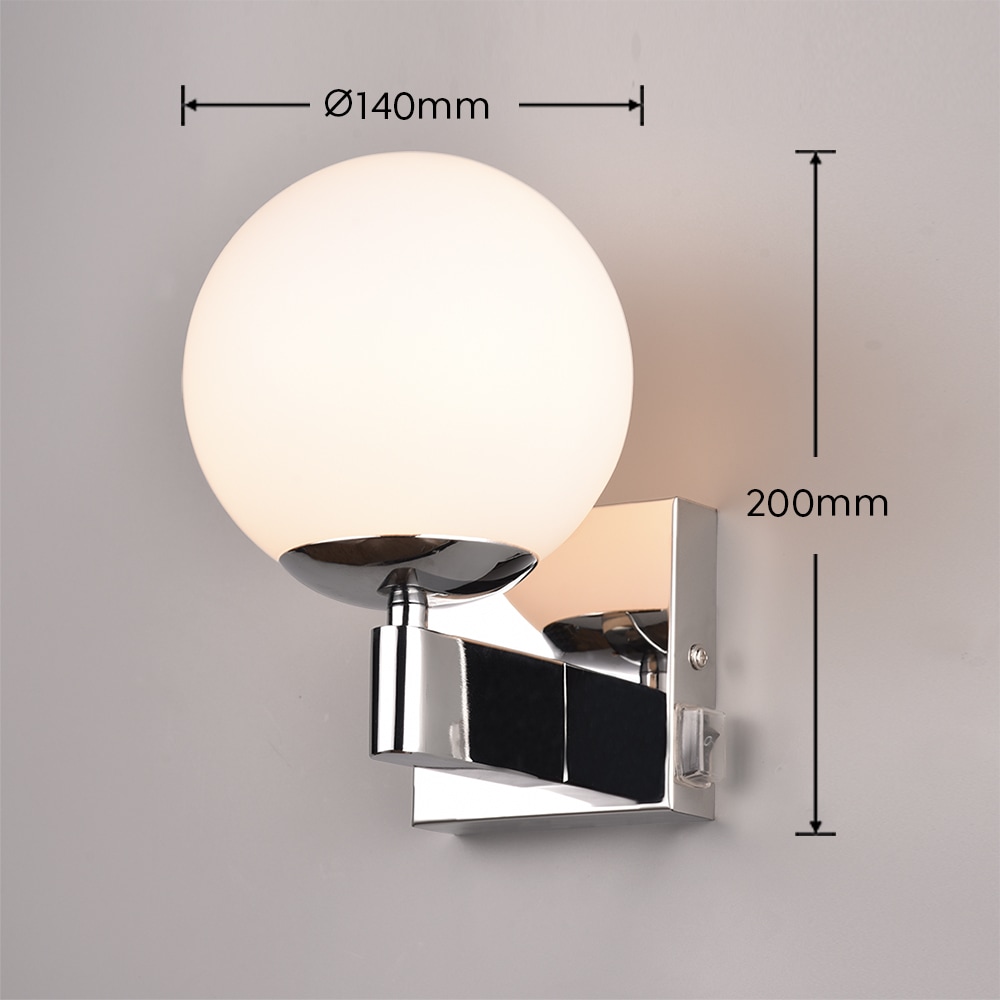 TRIO Leuchten Wandleuchte »KULA, Badezimmer Wandlampe, exkl. 1x E14 max 10W, mit Schalter, IP44« E14 1 Stk. warmweiß - kaltweiß Badlampe, Badleuchte mit Glasschirm Ø 14cm, chromfarbig, Kippschalter