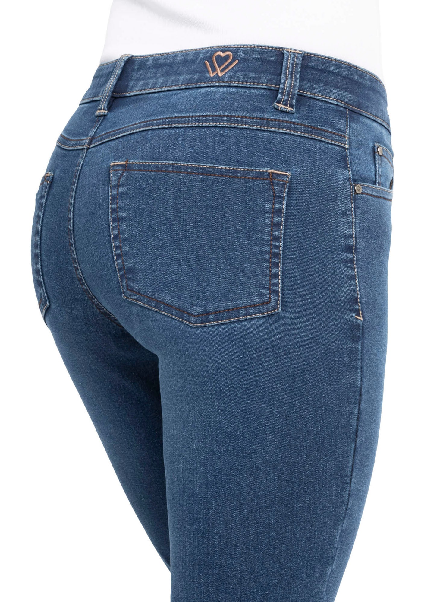 wonderjeans Skinny-fit-Jeans, Schmaler Skinny-Fit in hochelastischer Qualität