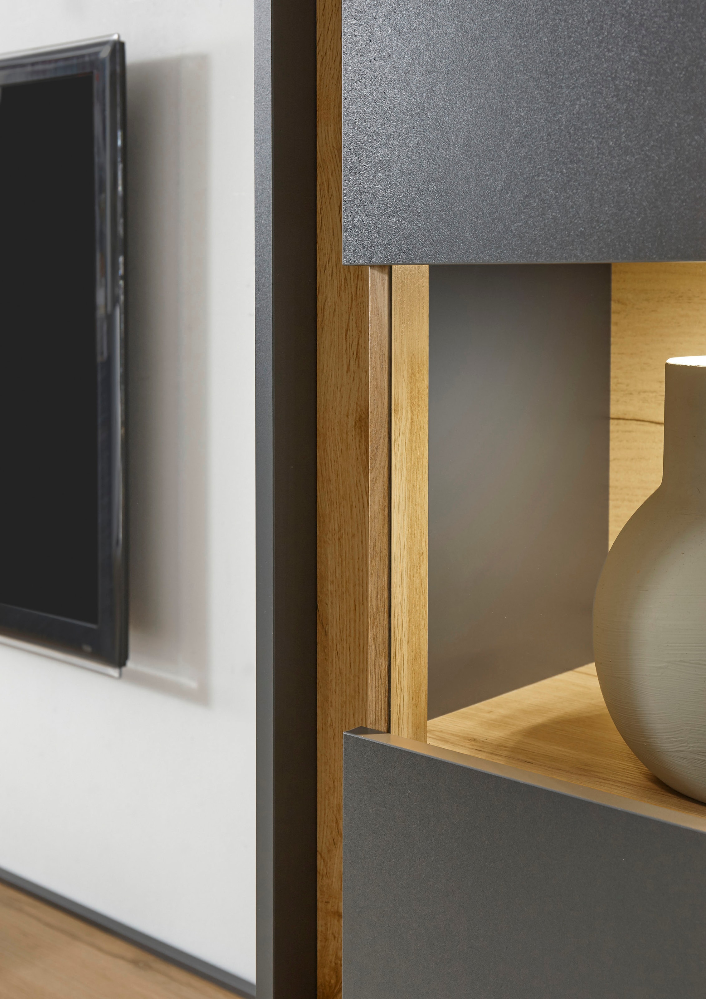 INOSIGN Wohnwand »City/Giron, moderne Anbauwand, Komplettset in vielen Farben verfügbar«, (Set, 4 St.), enthält zwei Vitrinen, ein Lowboard & ein Wandboard