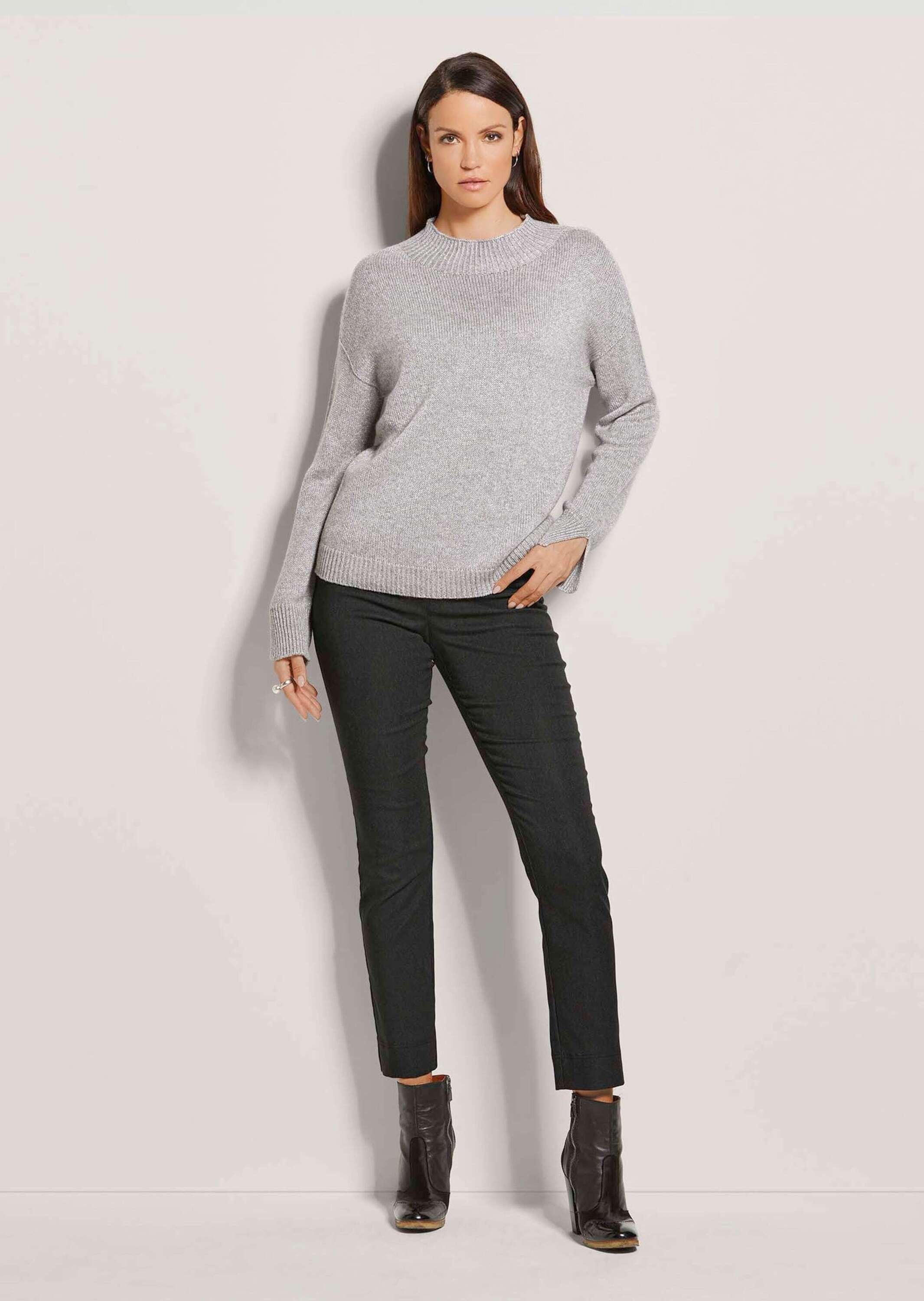 MADELEINE Longpullover »Pullover Kurzer Stehkragen-Pullover«