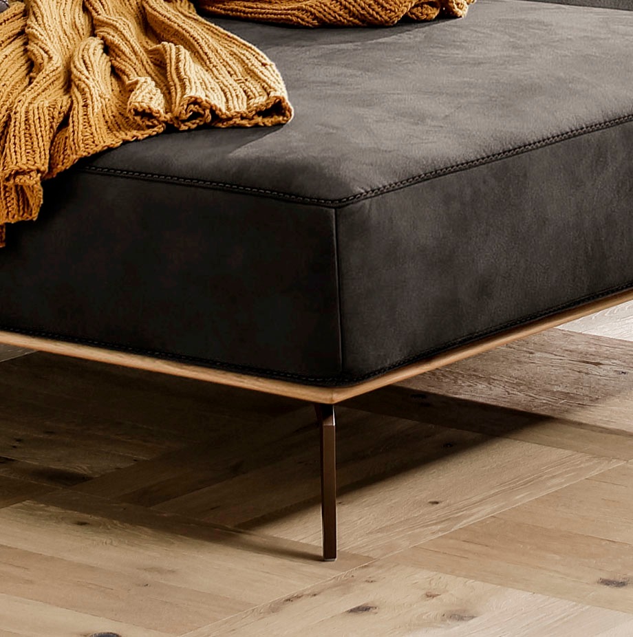 W.SCHILLIG Ecksofa »run, Designsofa mit tollem Sitzkomfort, bequem, L-Form«, mit Holzsockel, Füße in Bronze pulverbeschichtet, Breite 279 cm