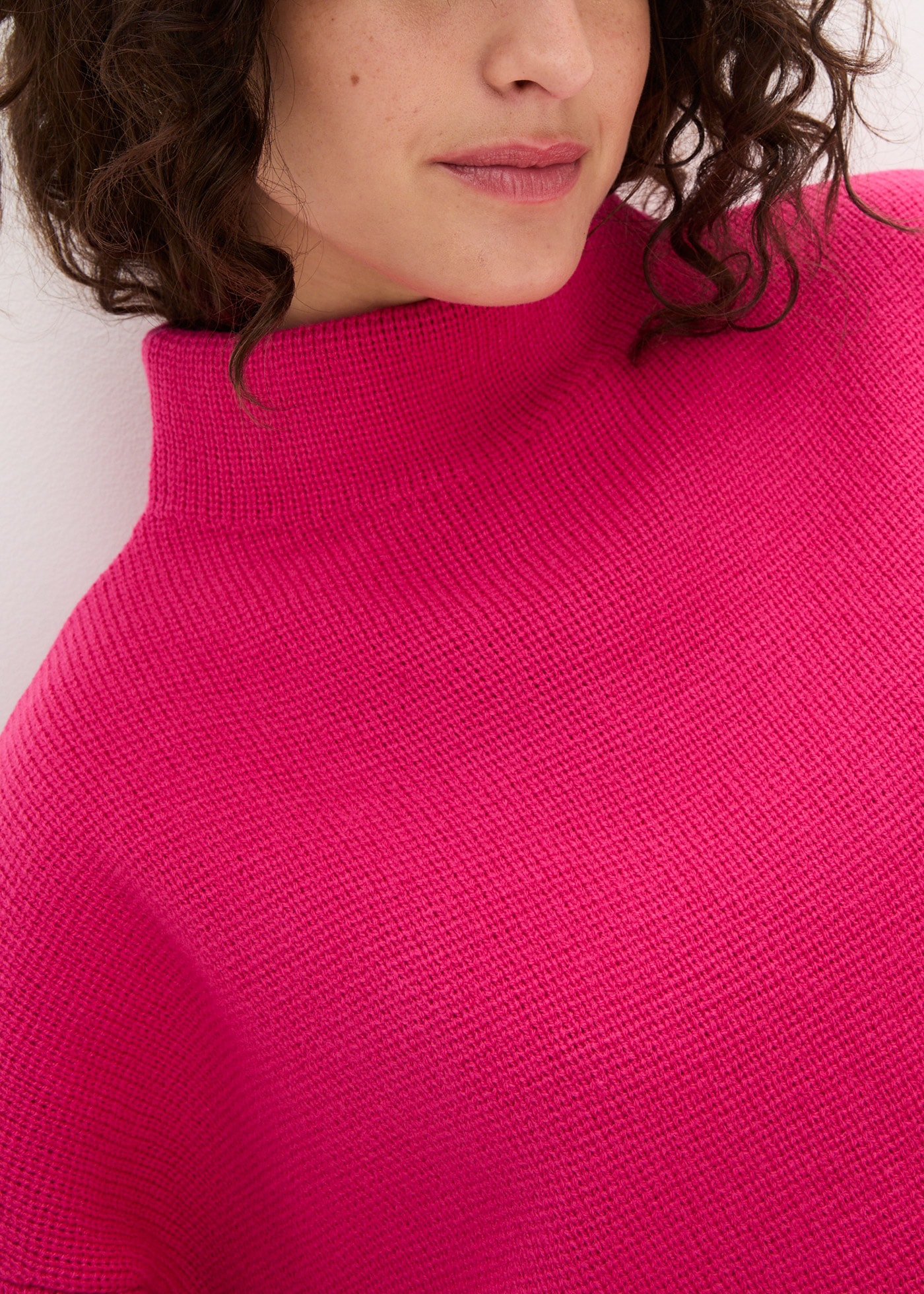 bonprix Strickpullover »Pullover« aus Polyacryl, mit Stehkragen, Oversize Passform
