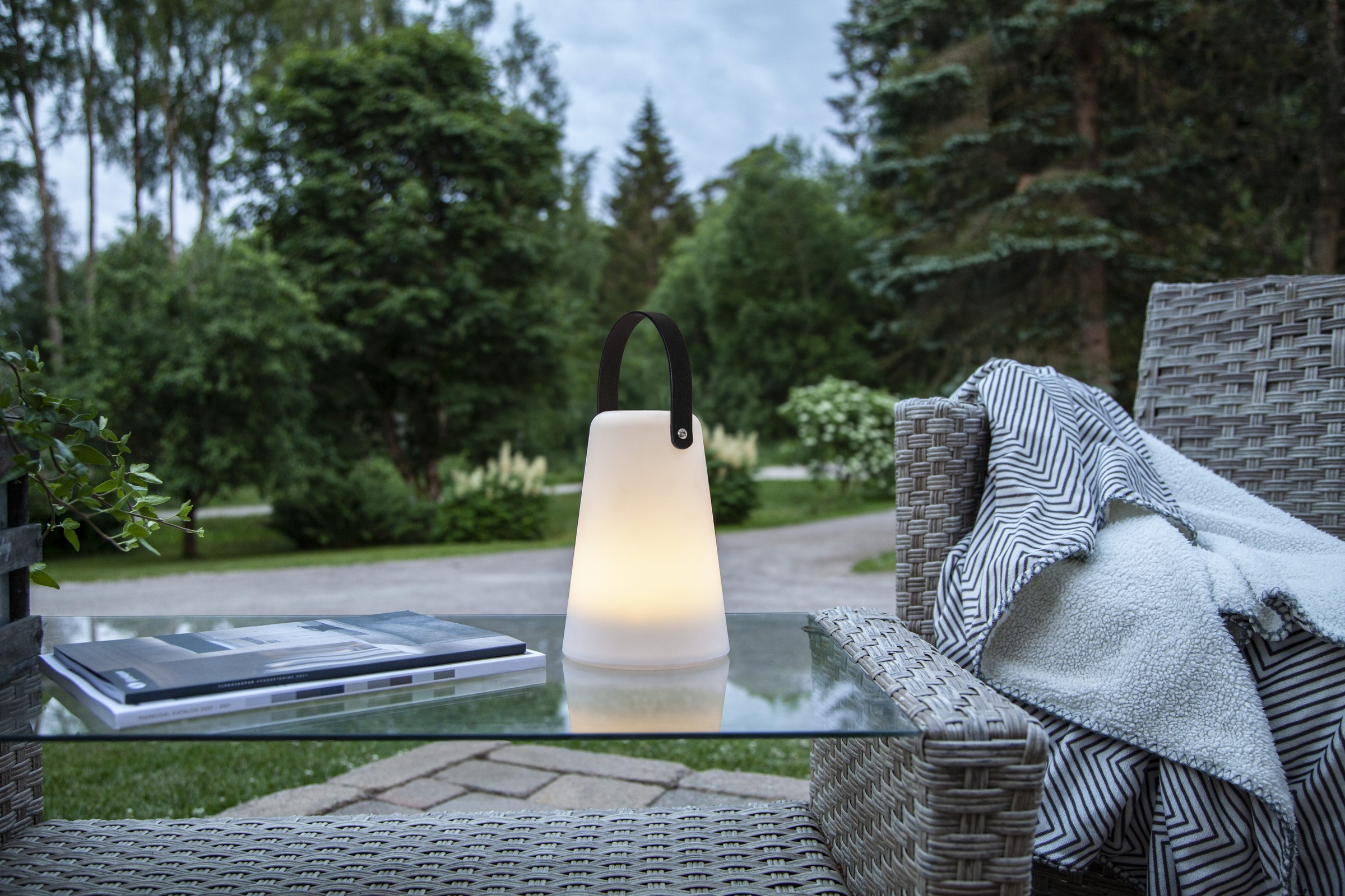 Parforce Traditional Hunting LED Laterne »Laterne Linterna« LED-Board 1 Stk. Warmweiß Batterie-Laterne, Timer 6/18, LEDs, portable Laternenform