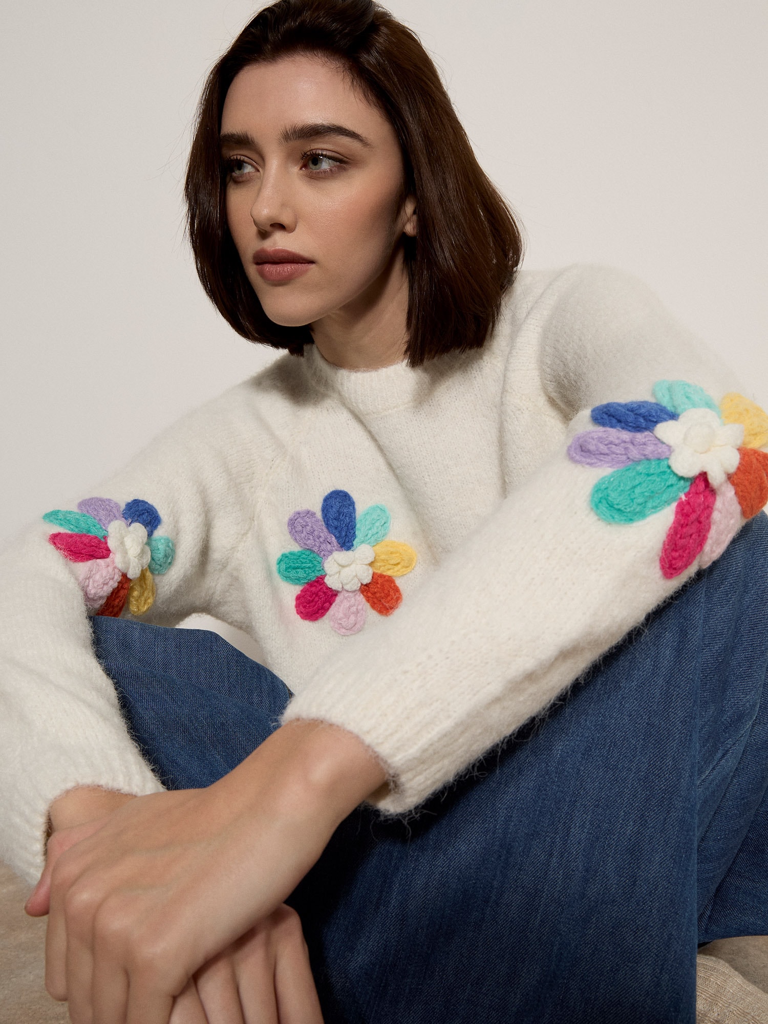 Apricot Strickfleece-Pullover »Pullover« mit aufgenähten bunten Blumen