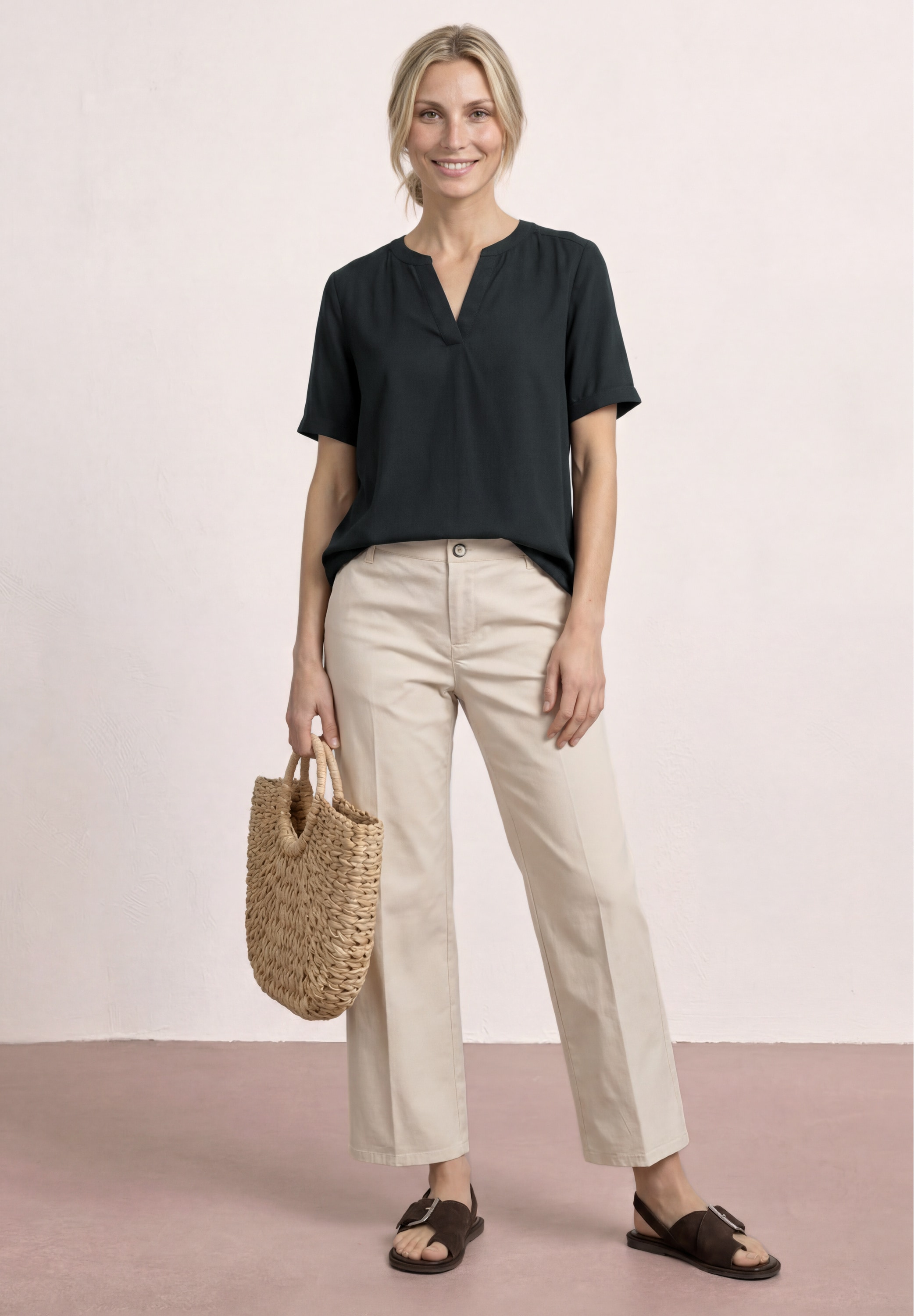 STREET ONE Kurzarmbluse Blusenshirt in Unifarbe mit Split Neck