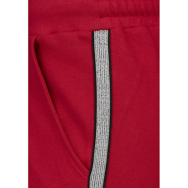 Bench. Loungewear Homewearhose, mit Metallic-Streifen, Loungewear,  Loungeanzug bei OTTOversand