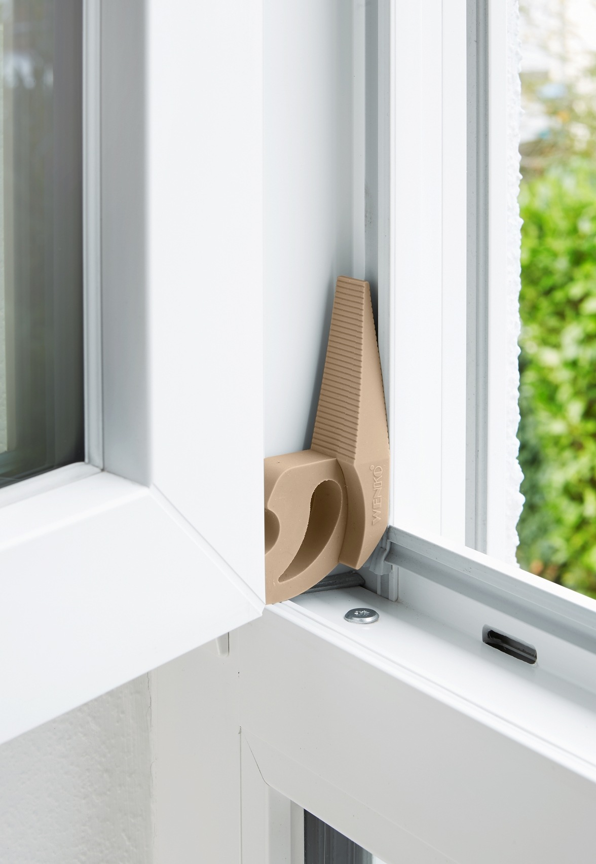WENKO Fensterstopper »Modell Multi-STOP® Beige«, (Set, 4 St.), Türkeil & Klemmschutz, Türstopper aus Kunststoff