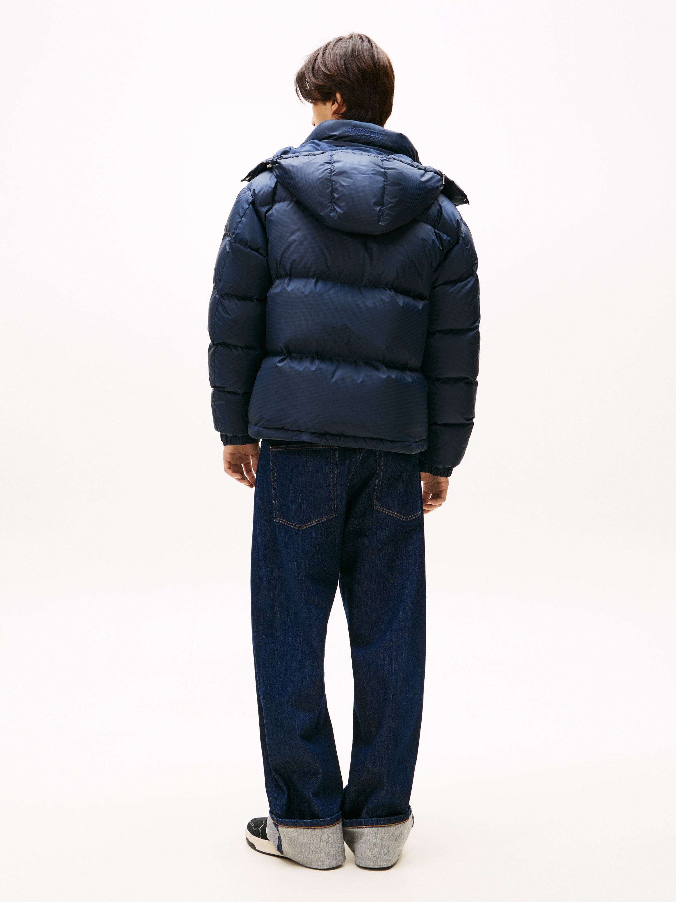 Tommy Jeans Steppjacke »ALASKA DOWN PUFFER«, mit Kapuze, Daunenjacke, Übergangsjacke Regular fit mit abnehmbarer Kapuze