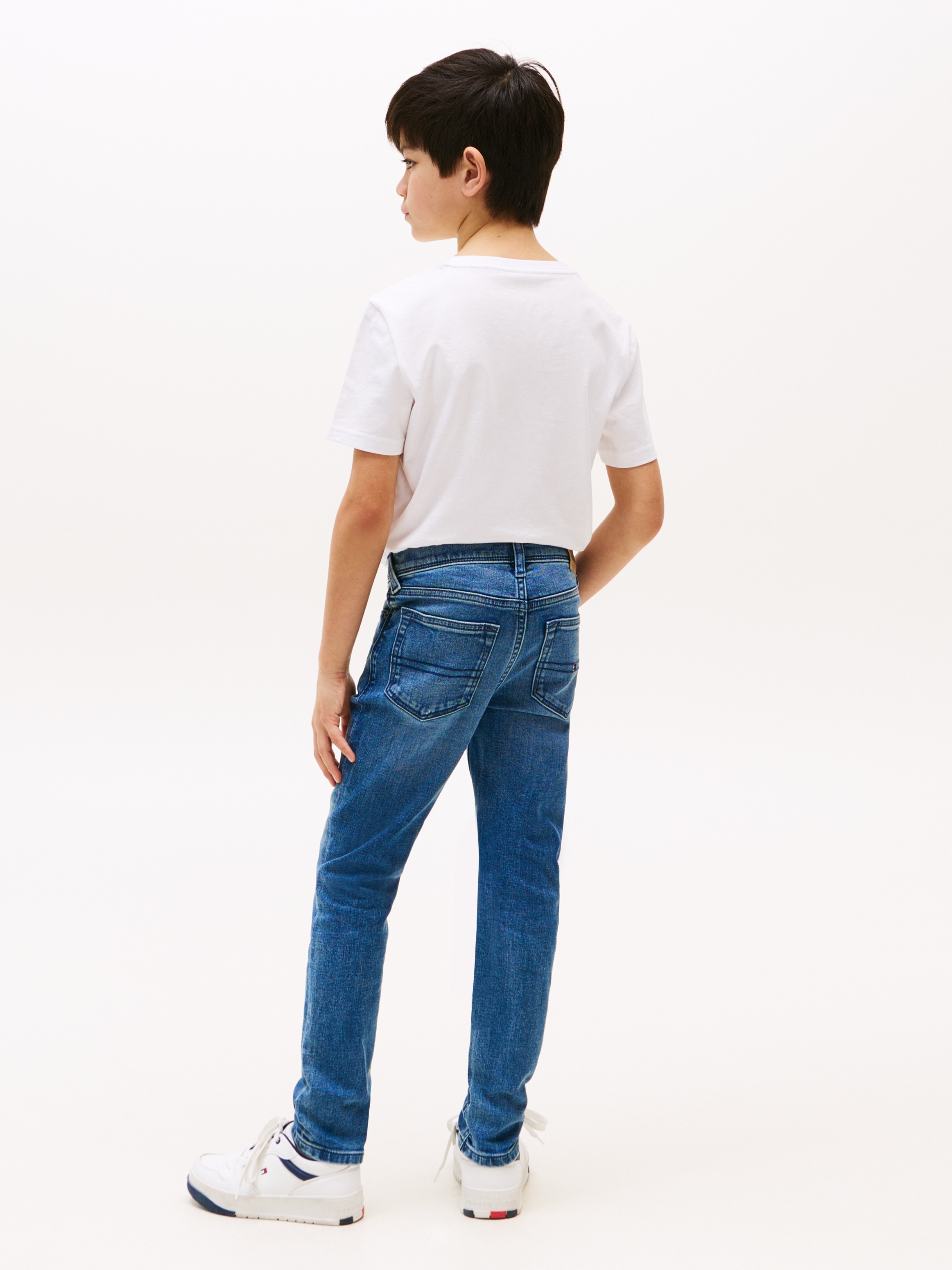 Tommy Hilfiger Slim-fit-Jeans »SCANTON VINTAGE DENIM«, für Kinder bis 16 Jahre, n cooler Waschungi