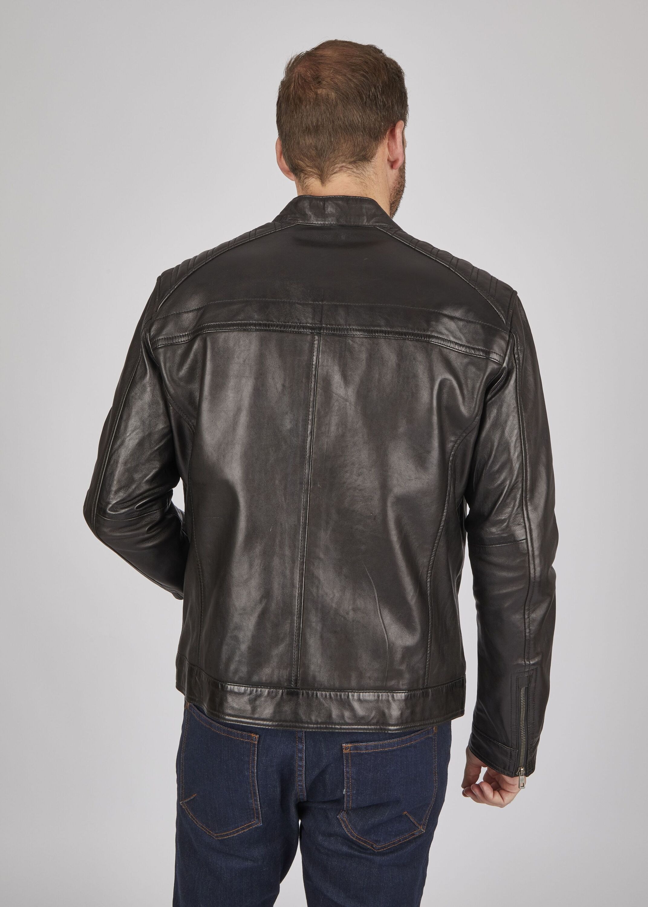 bugatti Blouson »BUAMADEO« ohne Kapuze mit Stehkragen und Druckknopfriegel