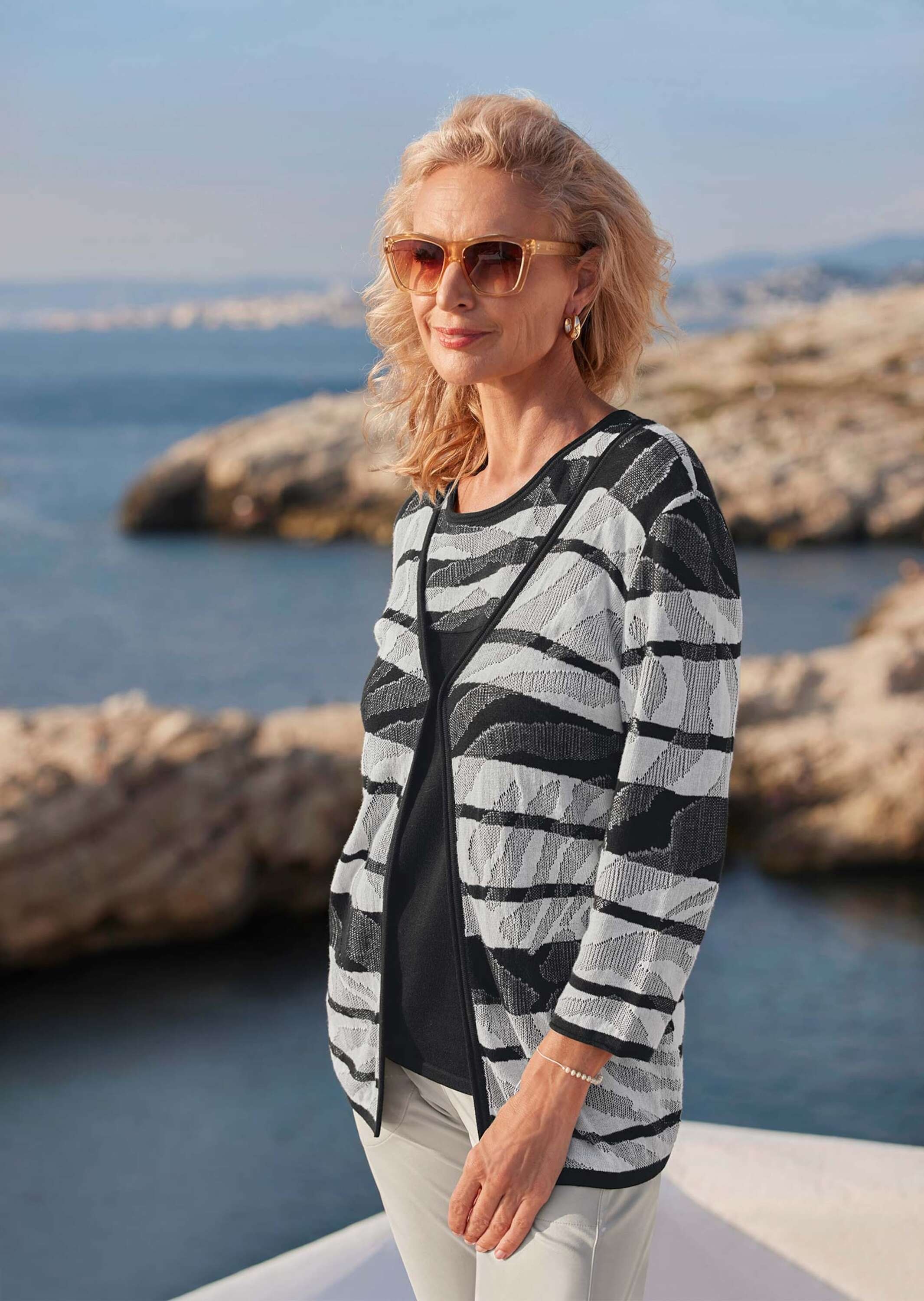 GOLDNER Strickjacke »Strickjacke mit V-Ausschnitt«