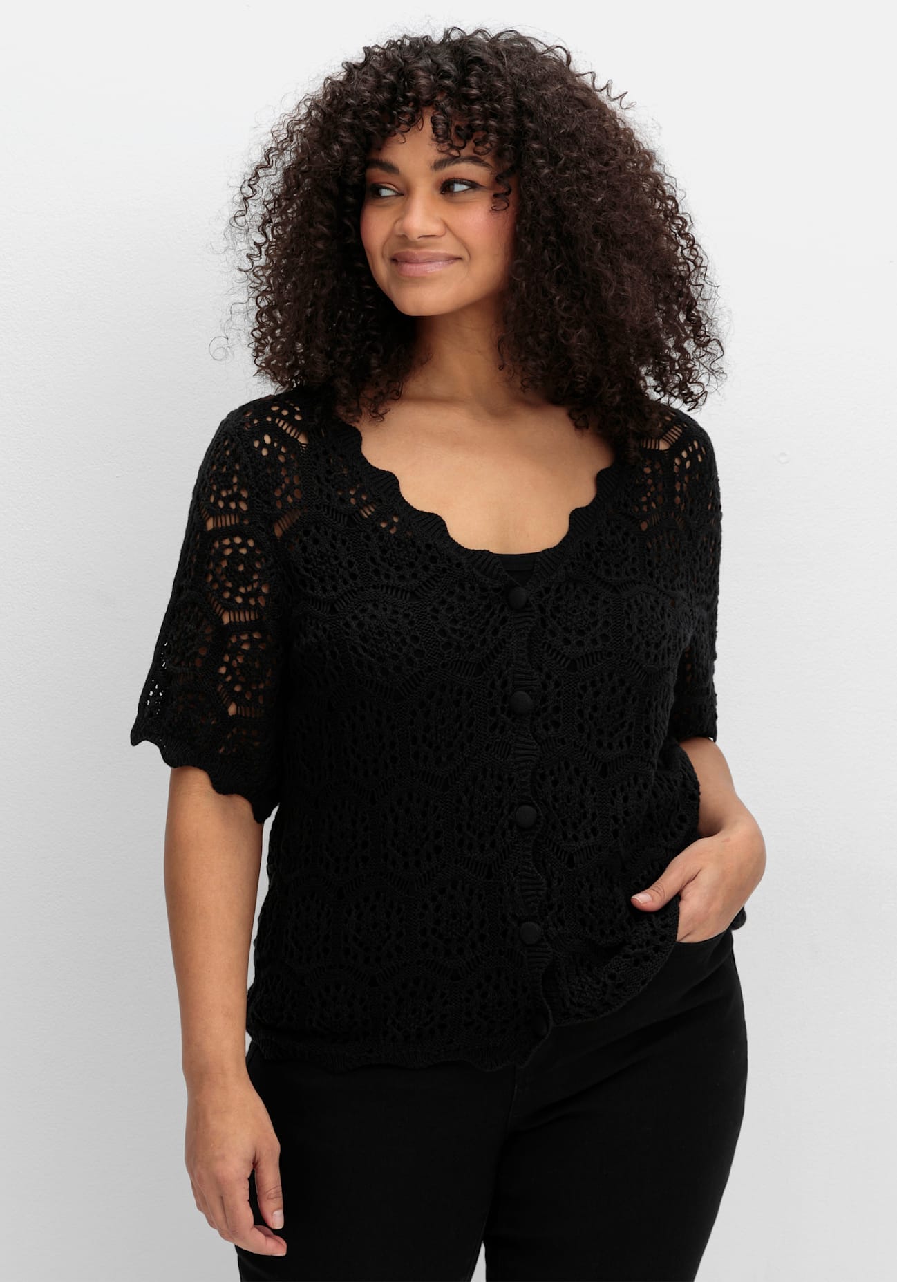 Sheego By Joe Browns Damen Strickjacke in schwarz, Größe 40/42