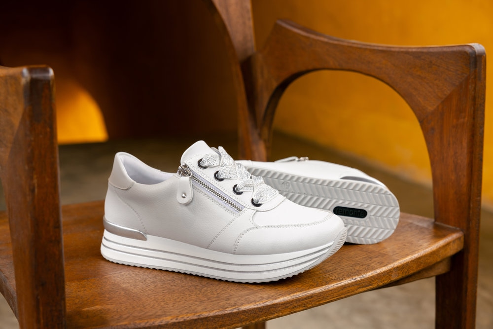 Remonte Plateausneaker, Freizeitschuh, Halbschuh, Schnürschuh mit gepolstertem Schaftrand