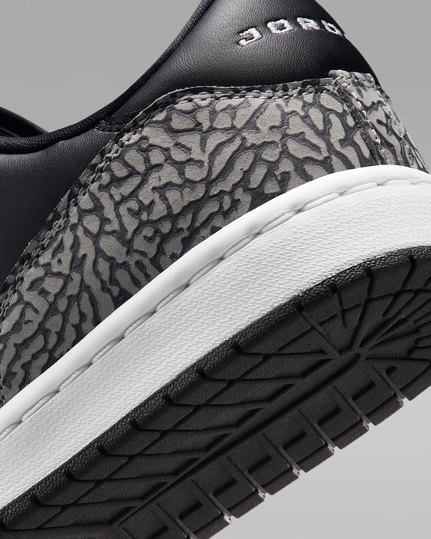 Jordan Sneaker »JORDAN COURT CONNECT LOW«