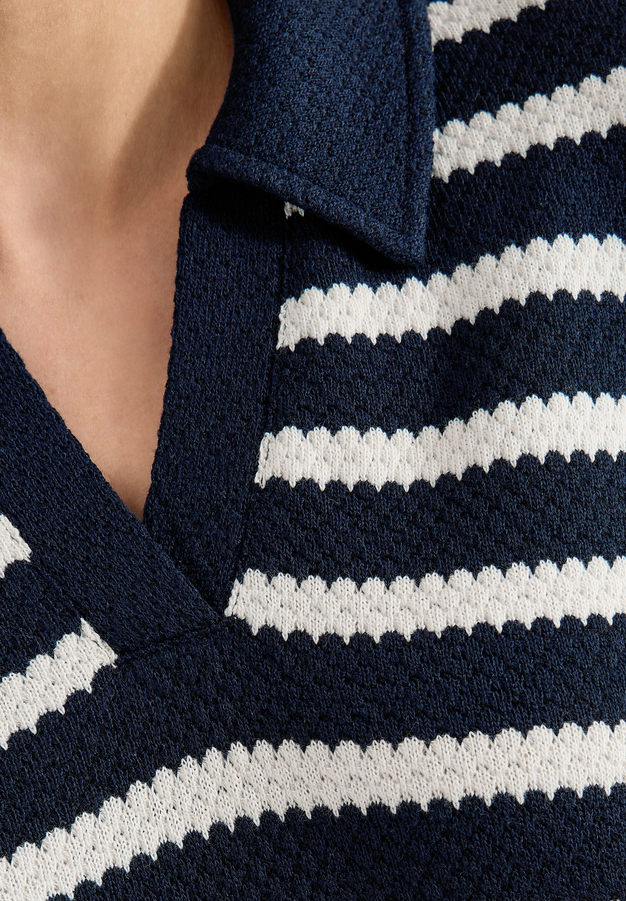 Cecil Strickkleid aus Ajourstrick, knielang