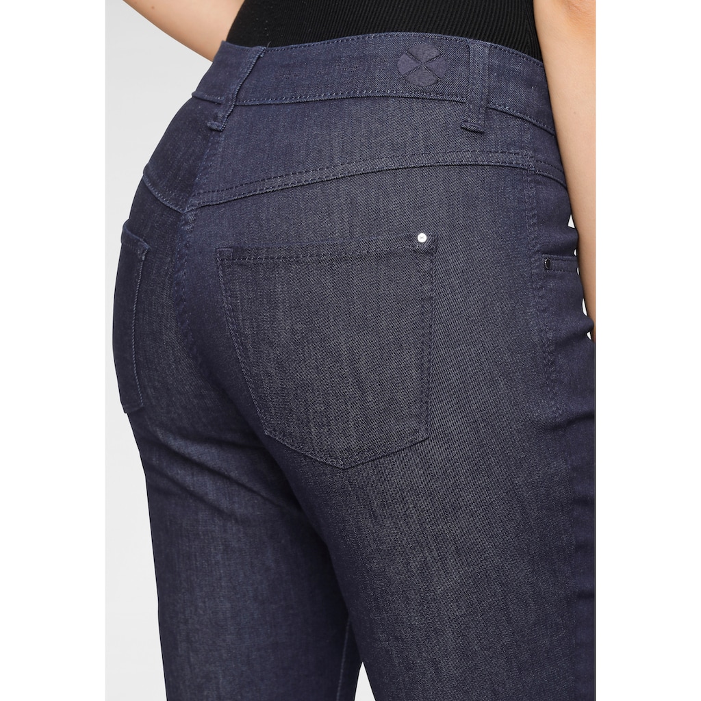 MAC Slim-fit-Jeans »Dream Slim«, Fromgebender Sattel vorne und im Rücken