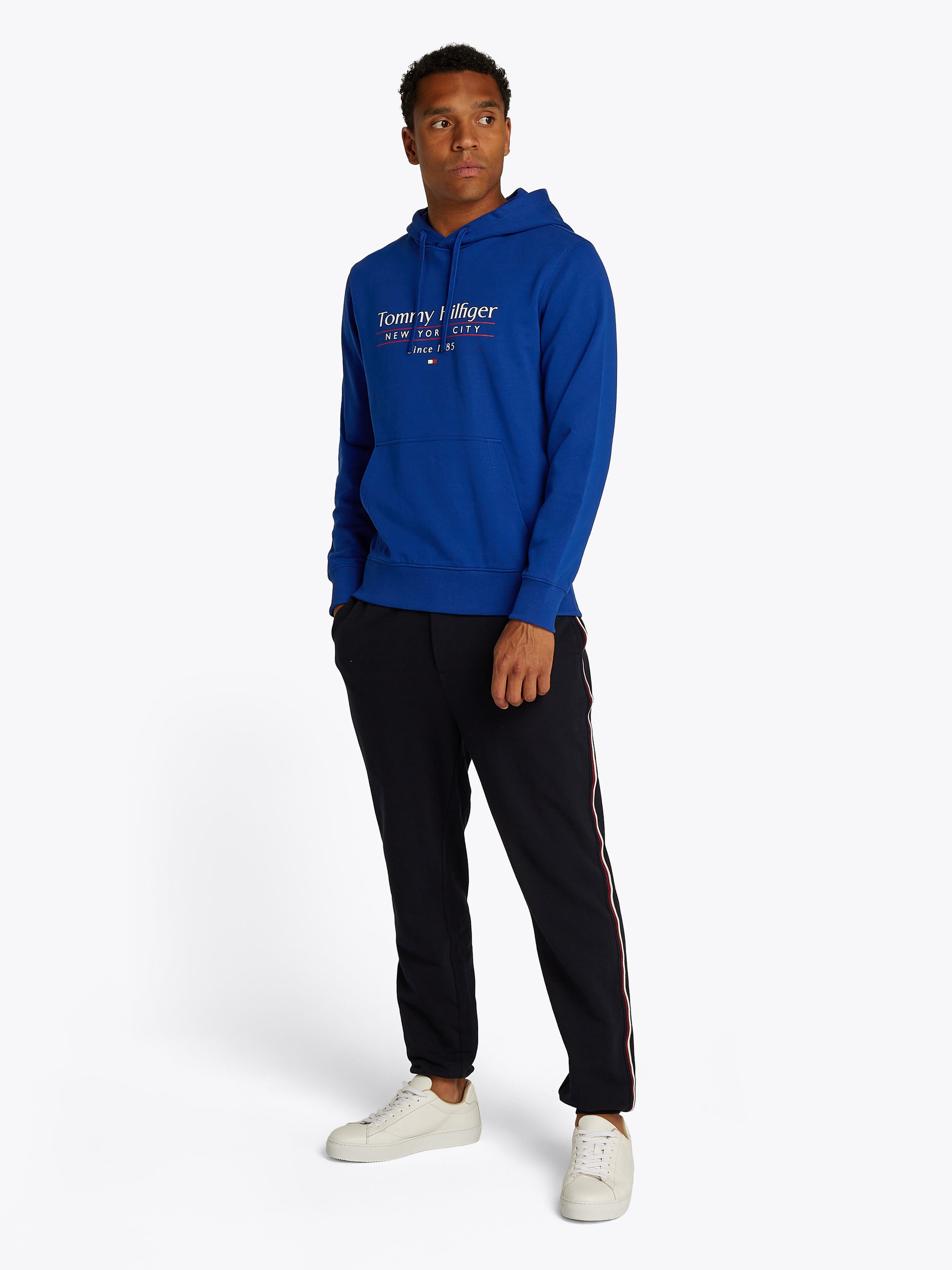 Tommy Hilfiger Hoodie »HILFIGER CENTER STACK HOODY«, mit großem mehrfarbigen Print