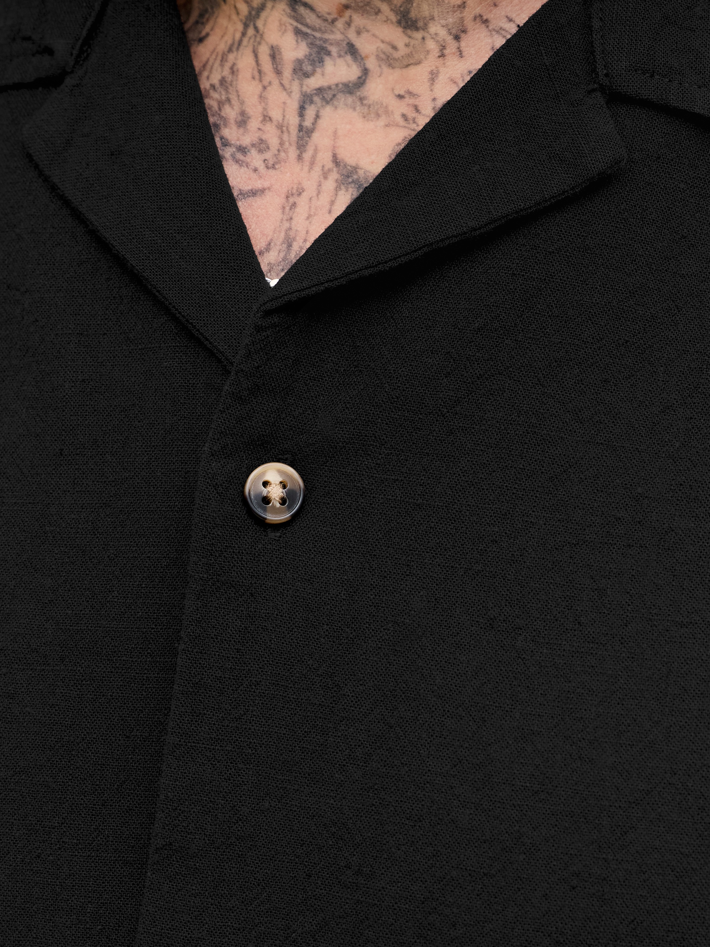 Jack & Jones Kurzarmhemd »JJESUMMER LINEN BLEND RESORT SHIRT SS SN« Baumwollmischung, relaxed fit