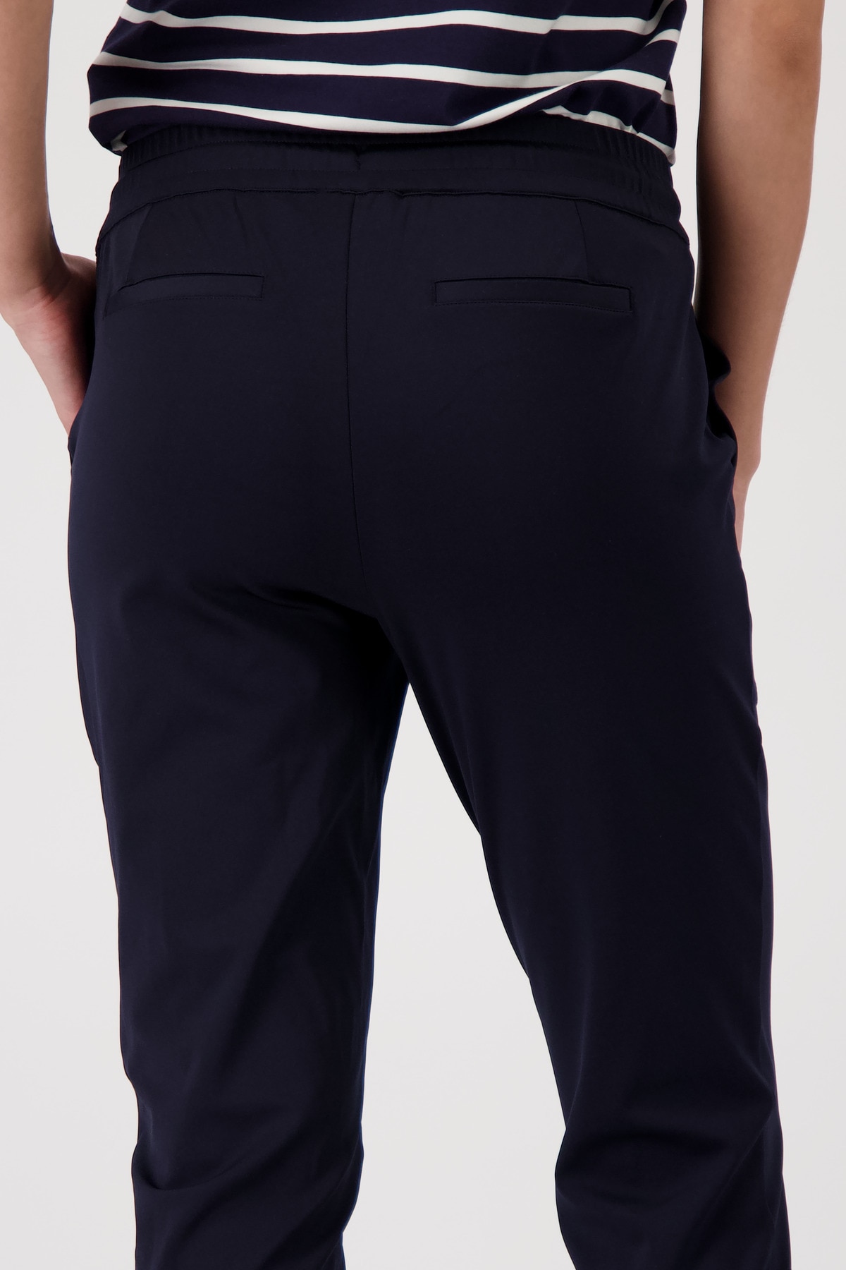 Monari Jogger Pants »Hose Jill Basic«  Regular fit mit Reißverschlusstasche