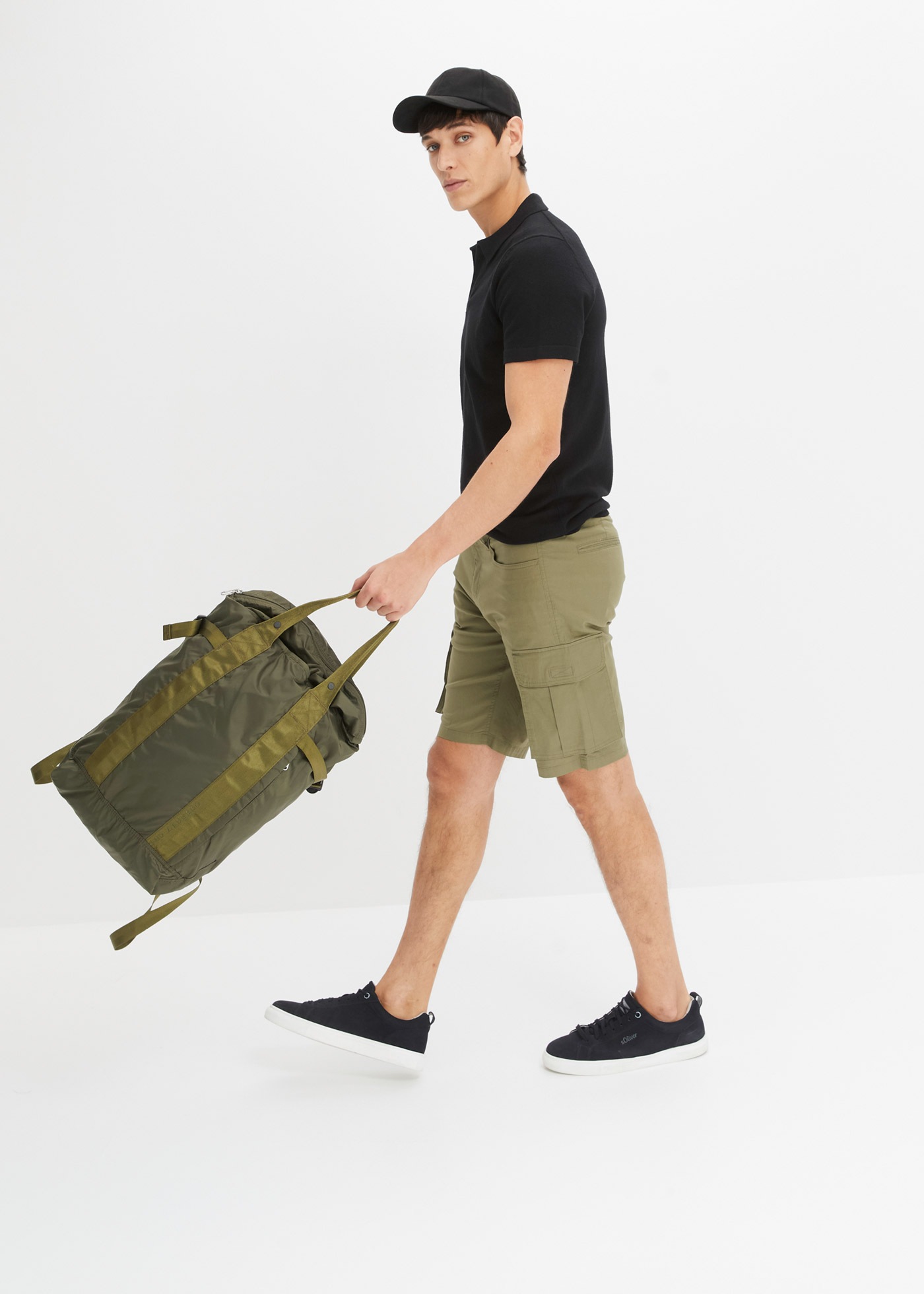 bonprix Cargobermudas  leichte Qualität, mit Stretch-Anteil, regular fit
