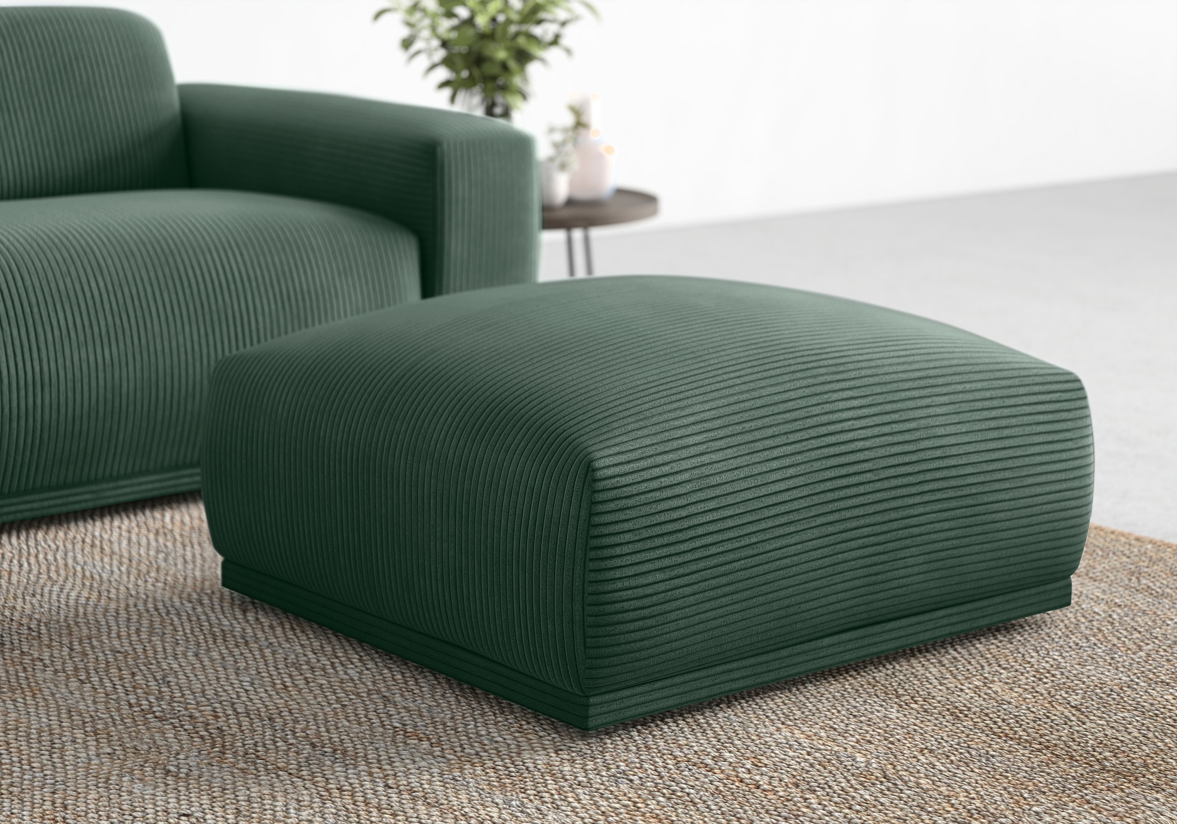 TRENDMANUFAKTUR Hocker »Braga, mit hochwertigem Kaltschaum, quadratisch, in Cord erhältlich«, (1 St.), moderner Polsterhocker, 85/42/85 cm (B/H/T)
