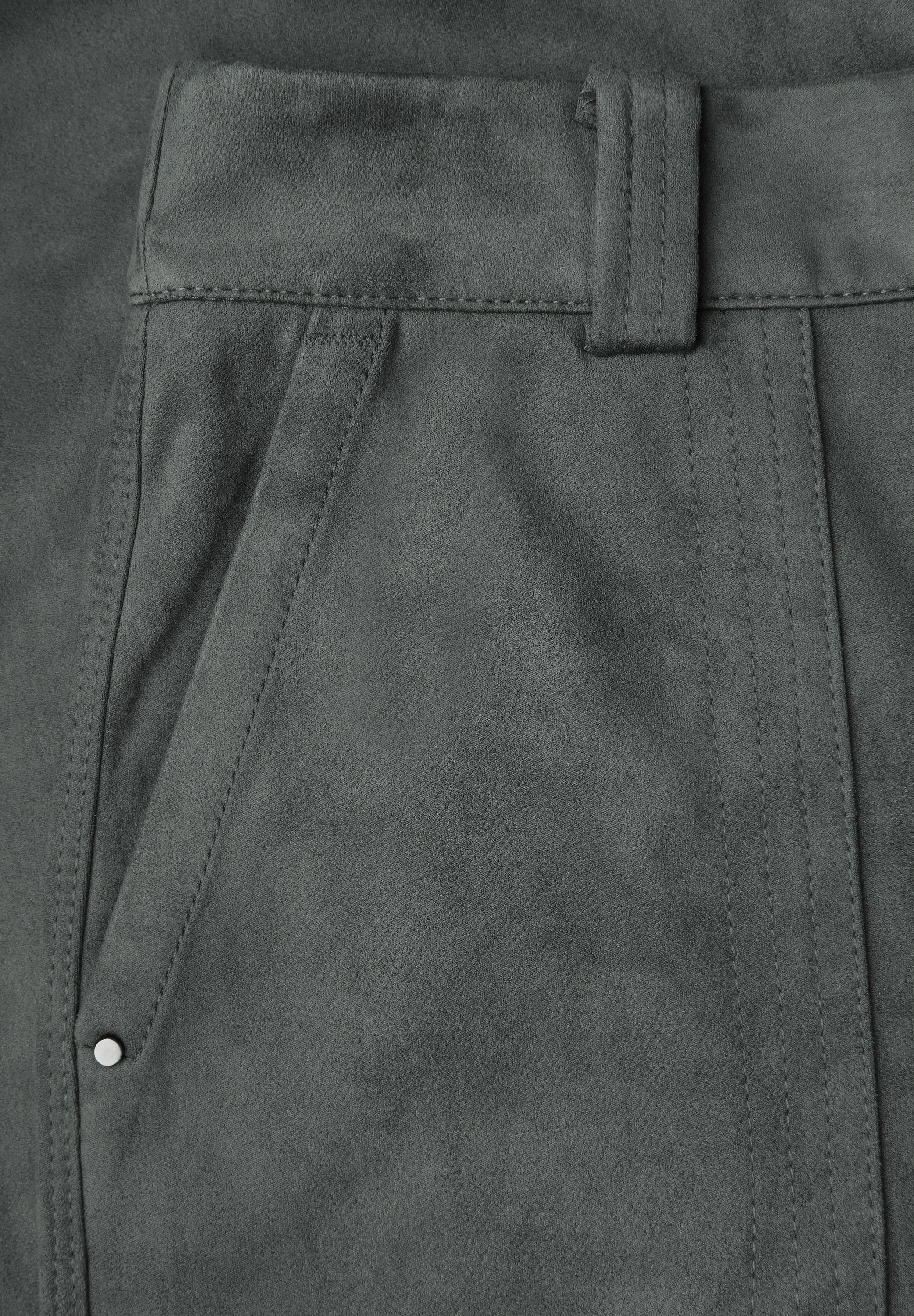 STREET ONE Stoffhose, Velour - mit Stretch und Eingrifftaschen