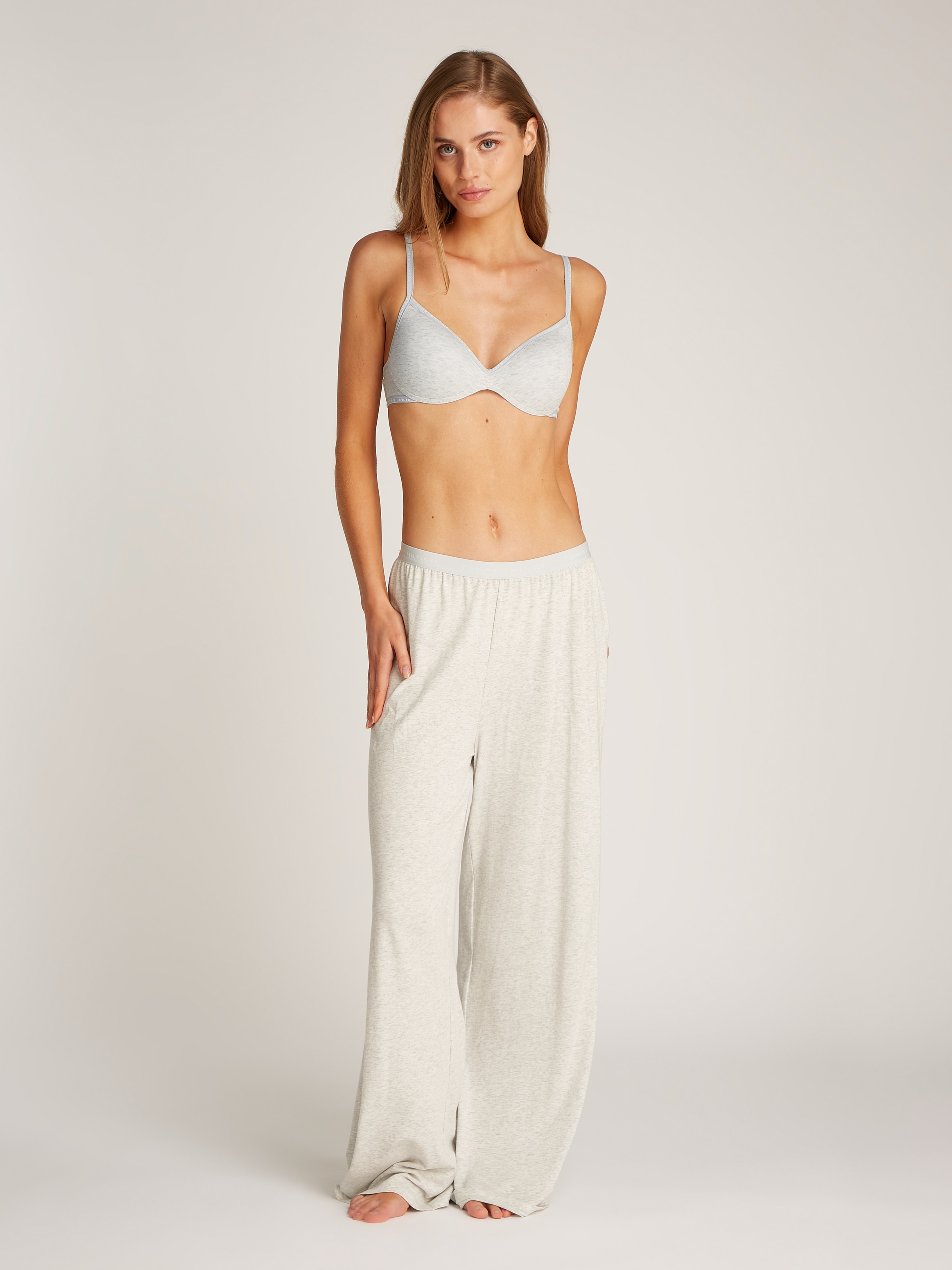 Tommy Hilfiger Underwear Push-up-BH »WIRELESS PUSH UP BRA«, mit Logoschriftzügen an den Kanten