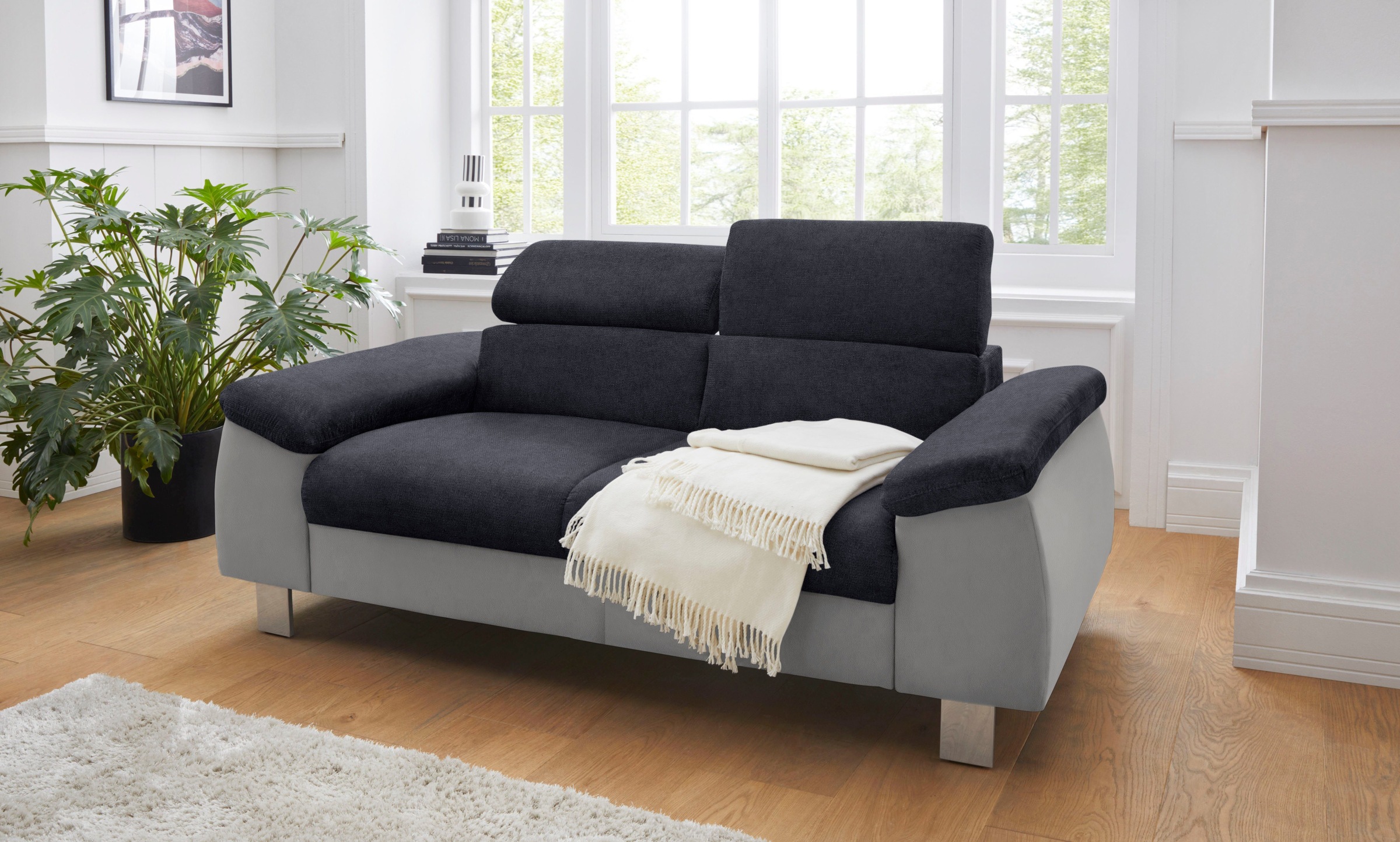 COTTA Polstergarnitur »Komaris«, (Set), Set bestehend aus: 2-Sitzer mit Kopfteilverstellung & Hocker