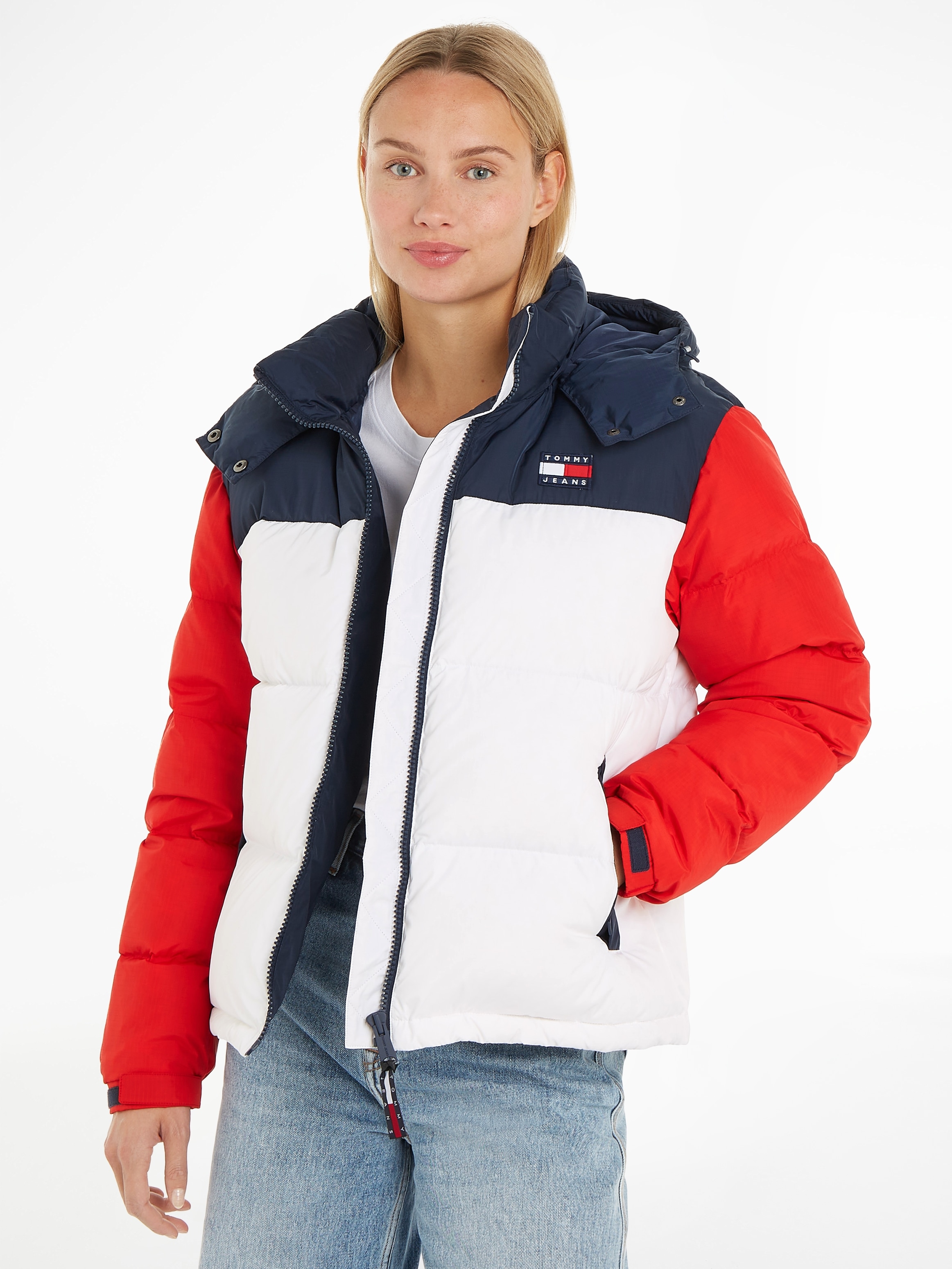 Steppjacke »TJW CBLK ALASKA PUFFER«, mit Kapuze, im modischem Colorblocking, mit Kapuze