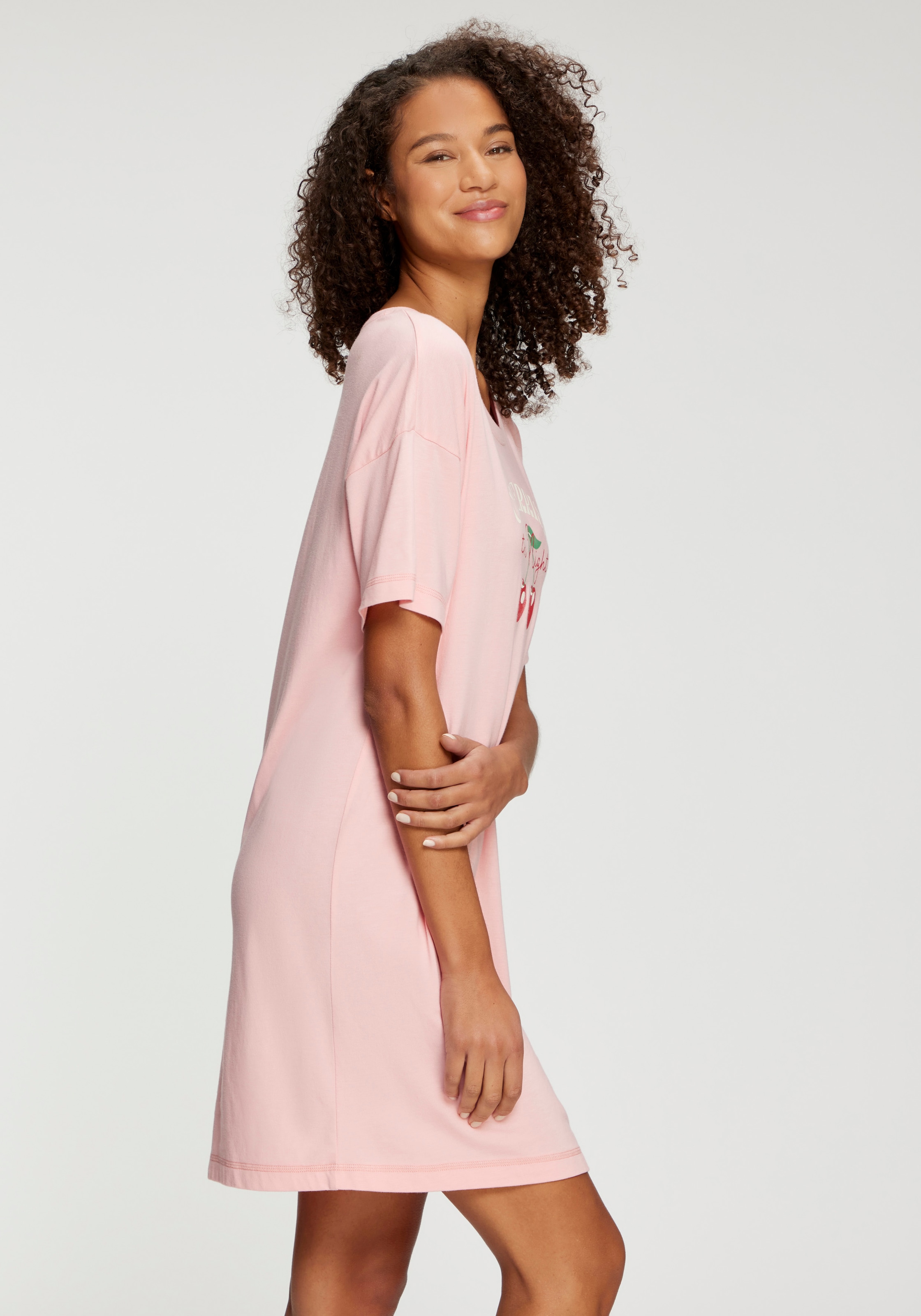 Vivance Dreams Sleepshirt mit süßem Früchtedruck