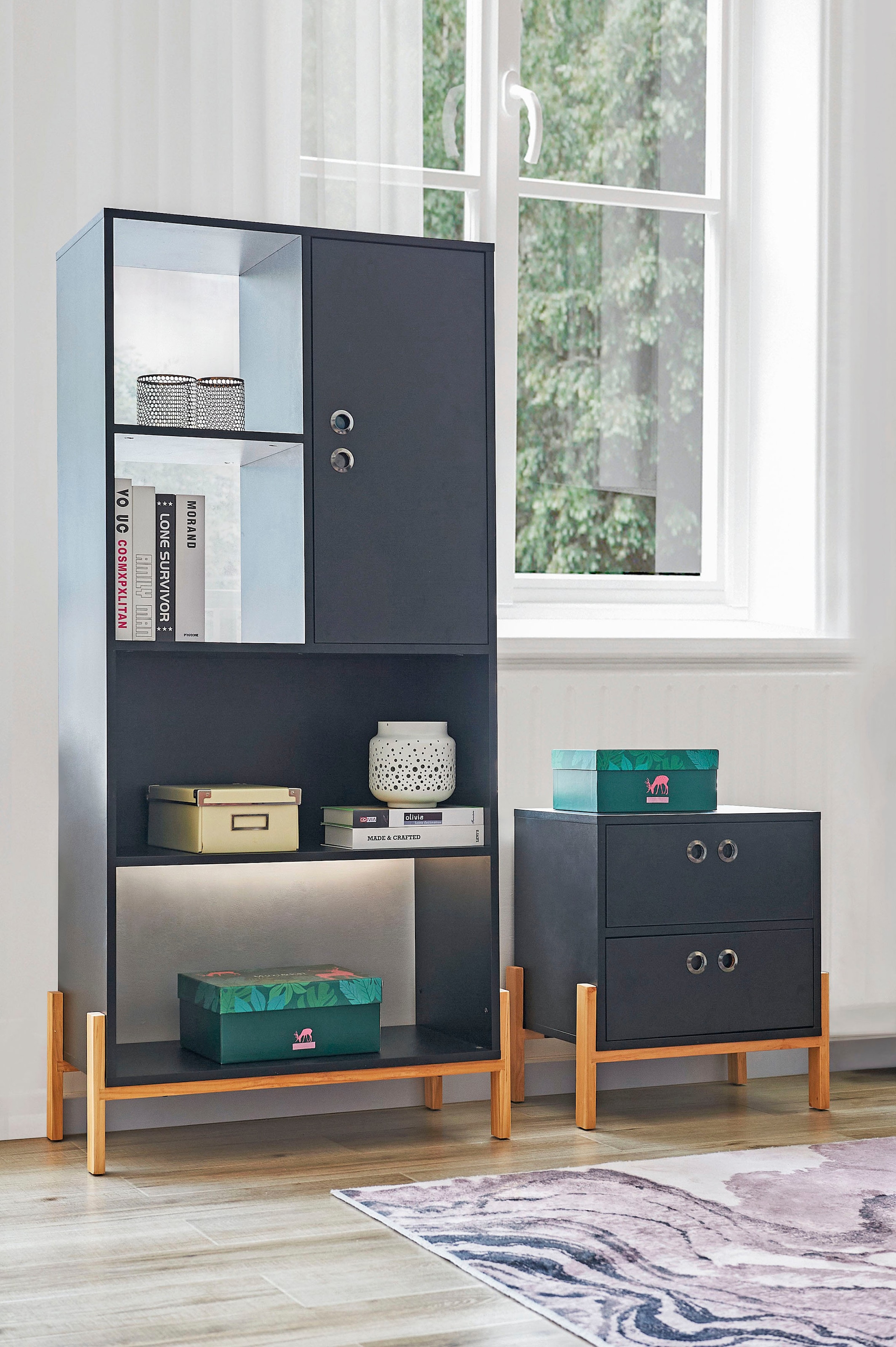 INOSIGN Kommode »Melia«, Beine aus massiver Pinie