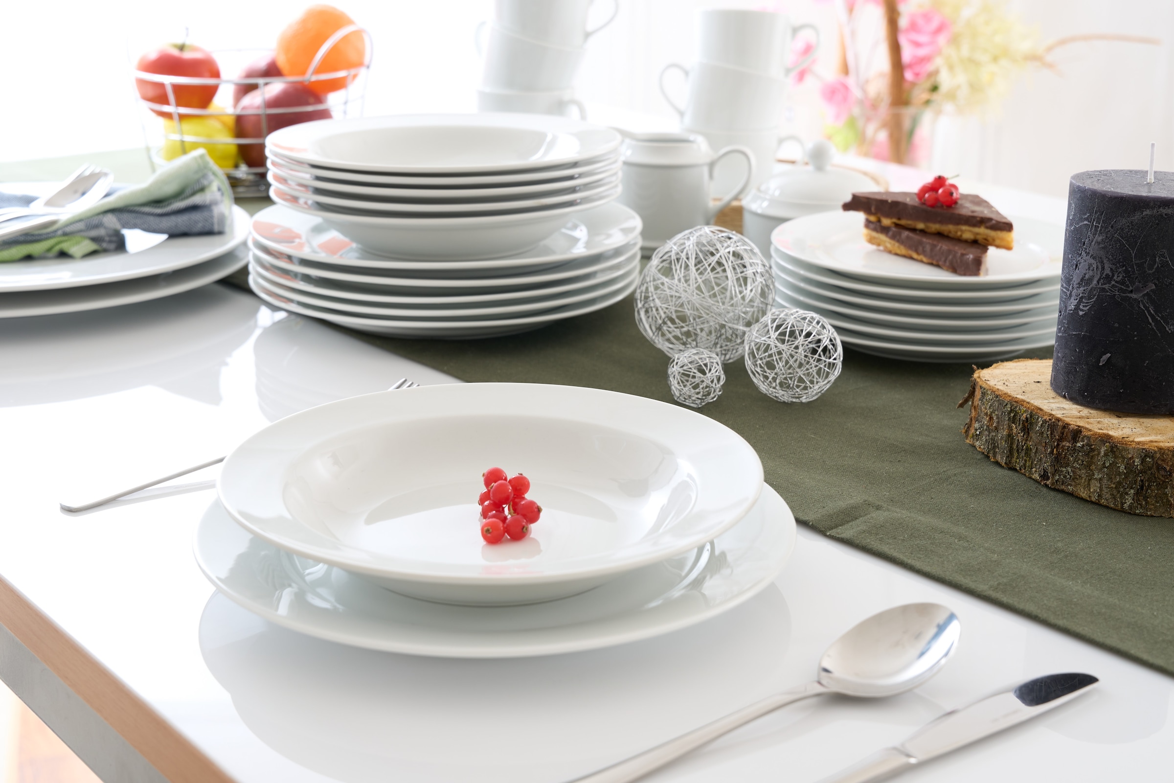 Retsch Arzberg Kombiservice »HEIKE WEISS, Geschirr-Set 30-teilig für 6 Personen, Porzellan, rund« Geschirrklassiker in der traditionellen runden Form, zeitlos und chic