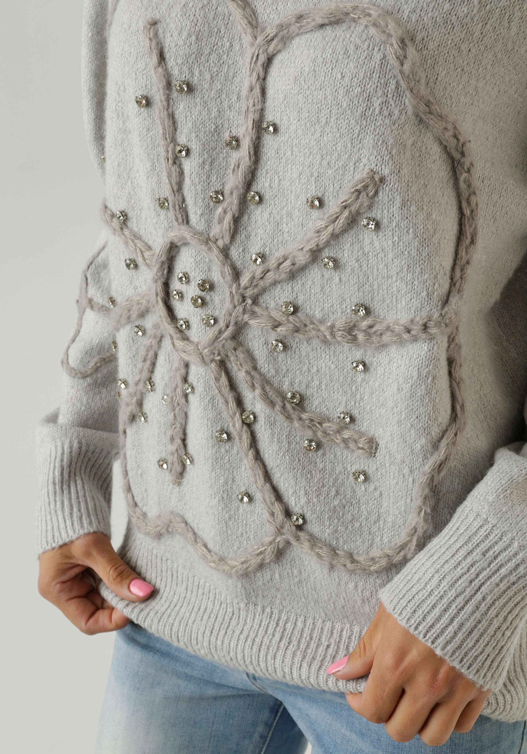 Aniston SELECTED Strickpullover, vorne mit funkelnden Glitzersteinen verziert - NEUE KOLLEKTION