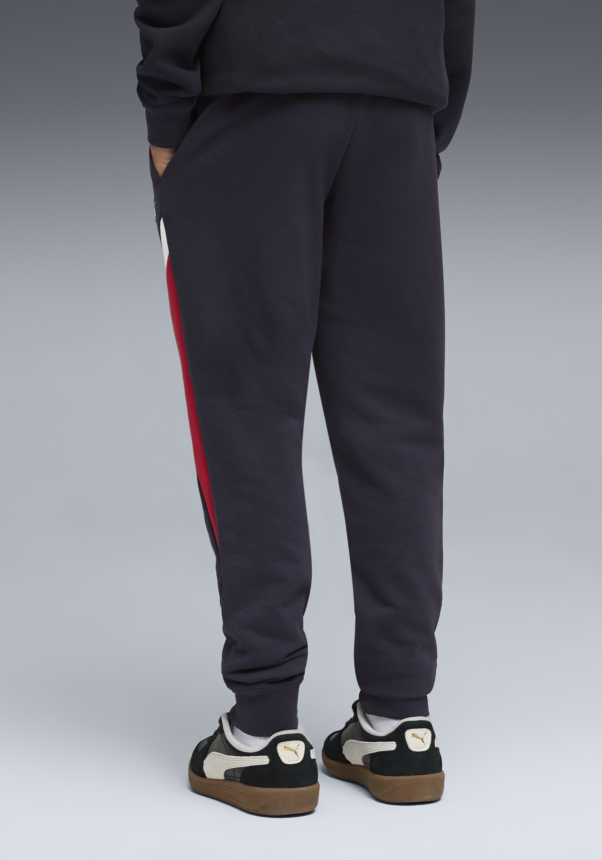 PUMA Trainingshose »ESS BLOCK SWEATPANTS TR B«  aus Baumwollmischung, Regular Fit, sportlicher Stil