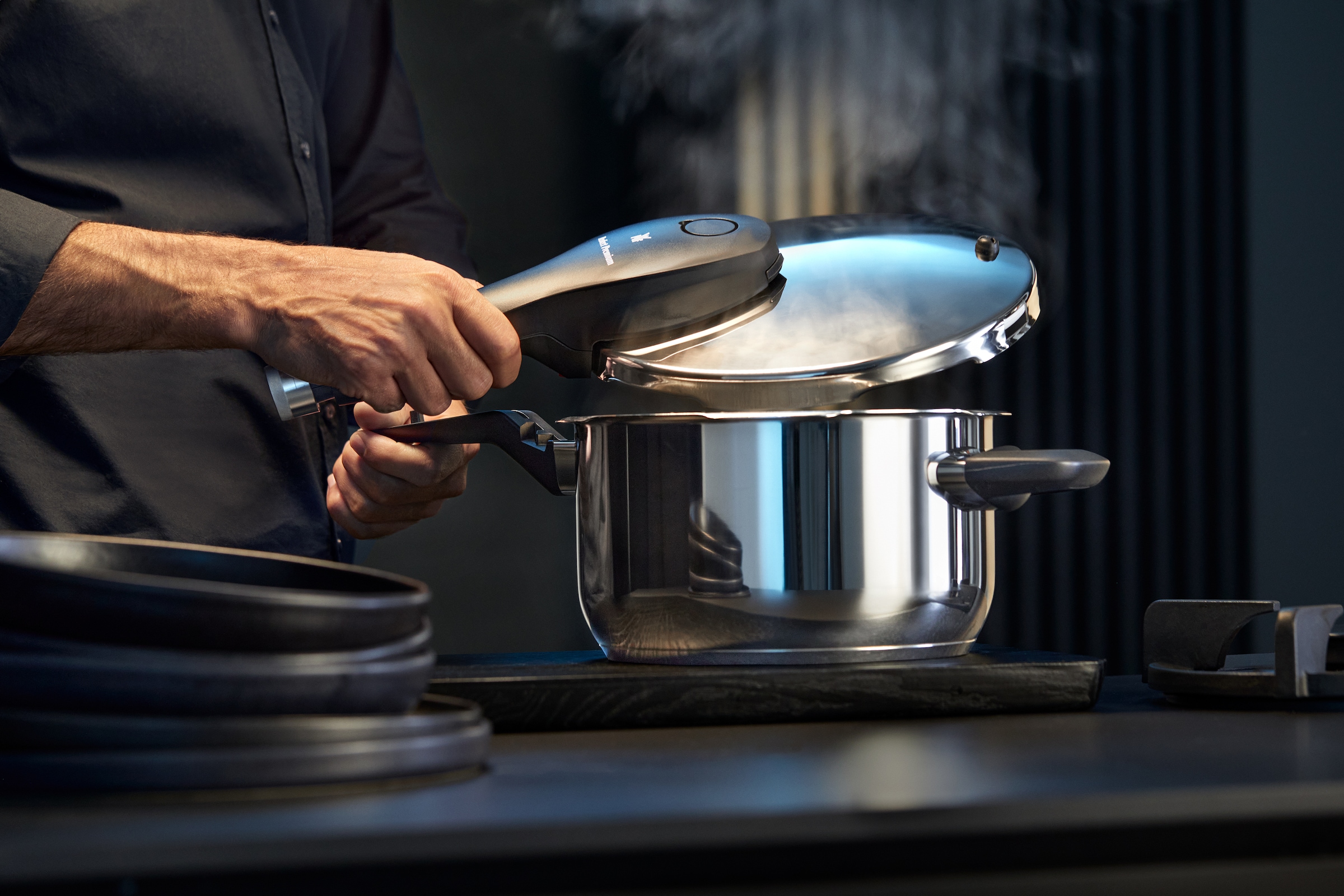 WMF Schnellkochtopf »Perfect Premium, 6,5 Liter Dampfkochtopf« Edelstahl