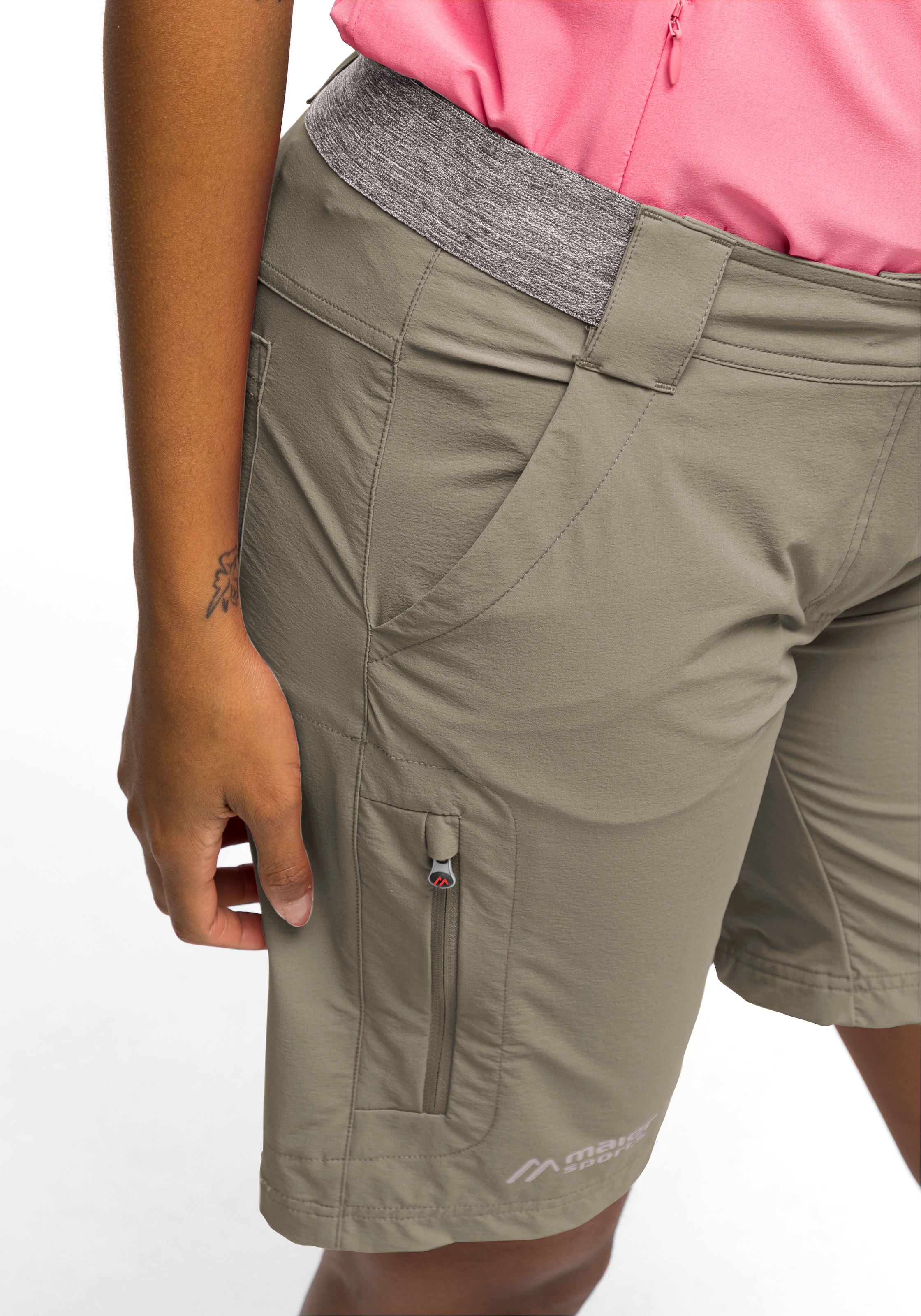 Maier Sports Funktionsshorts »Norit Short W«, Damen Shorts, kurze Outdoor-Hose, Bermuda mit 5 Taschen, Regular Fit